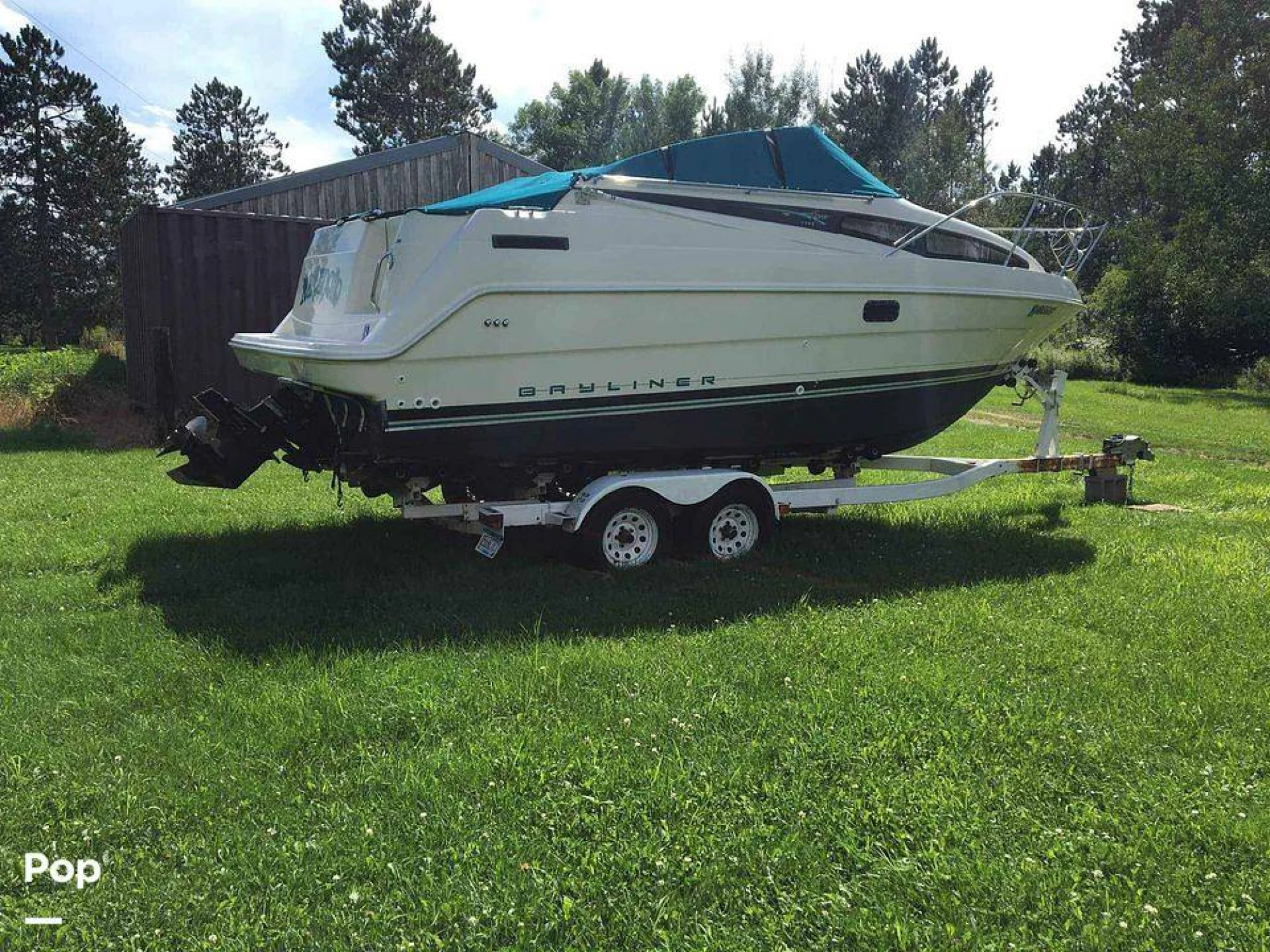 1995 Bayliner Ciera 2355 - Image 4