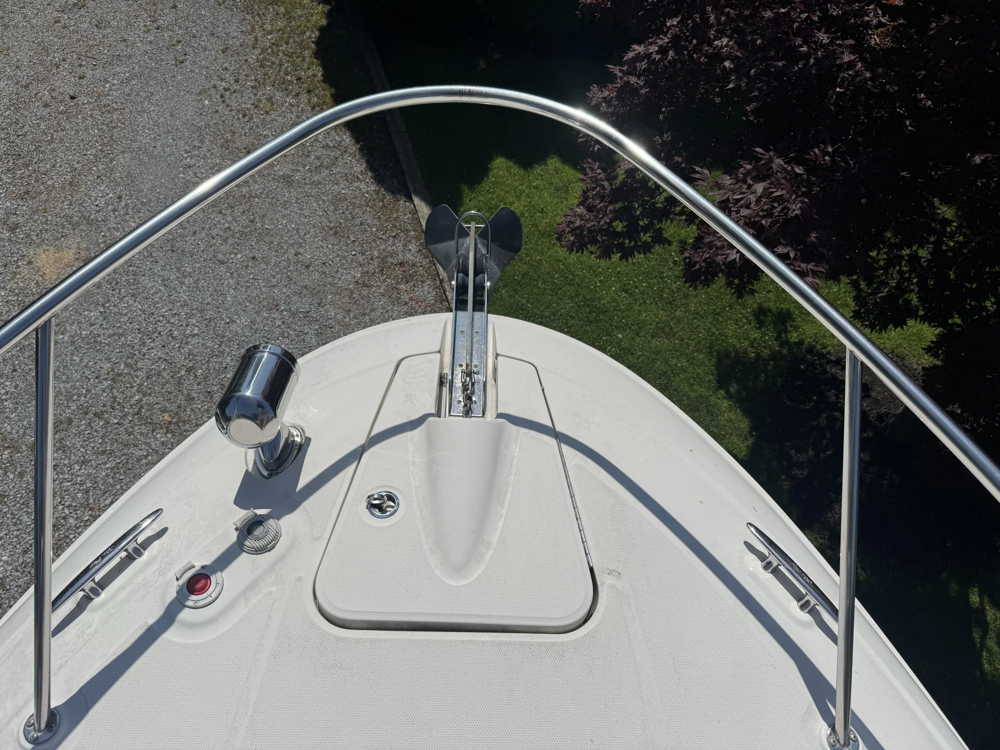 2016 Sea Ray Sundancer 310 - Image 4