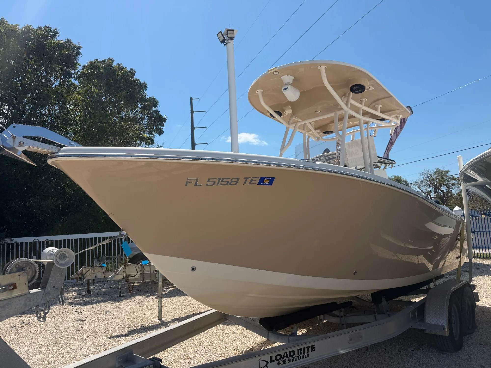 2022 Sea Chaser 22 HFC