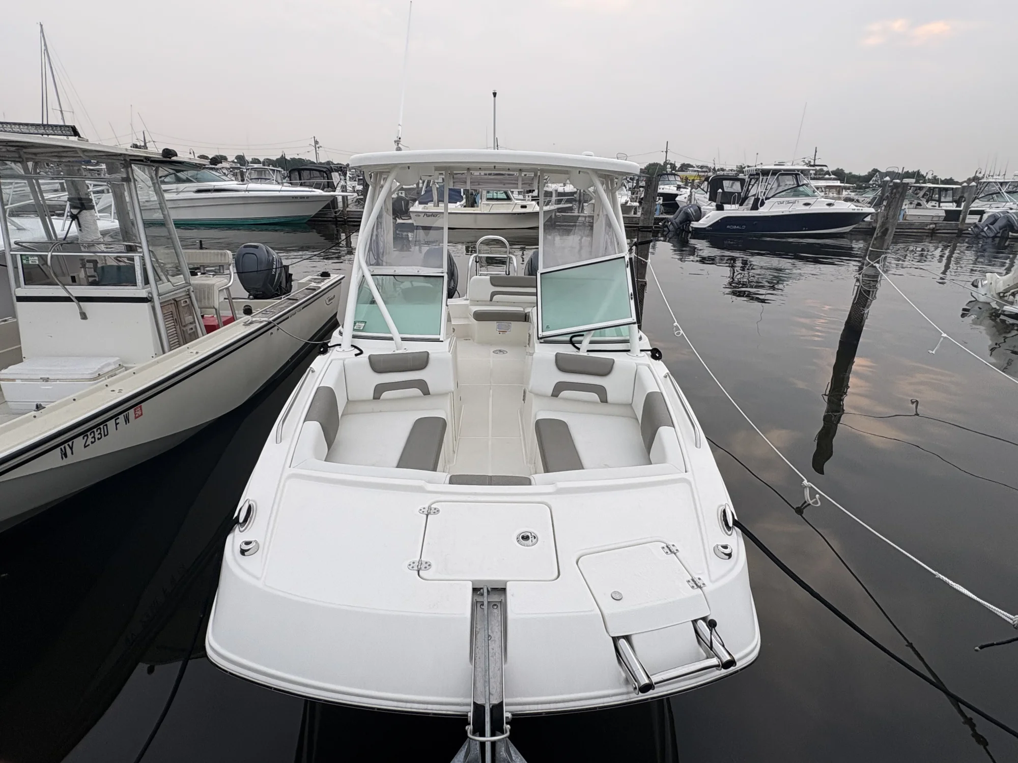 2023 World Cat 230SD - Image 2