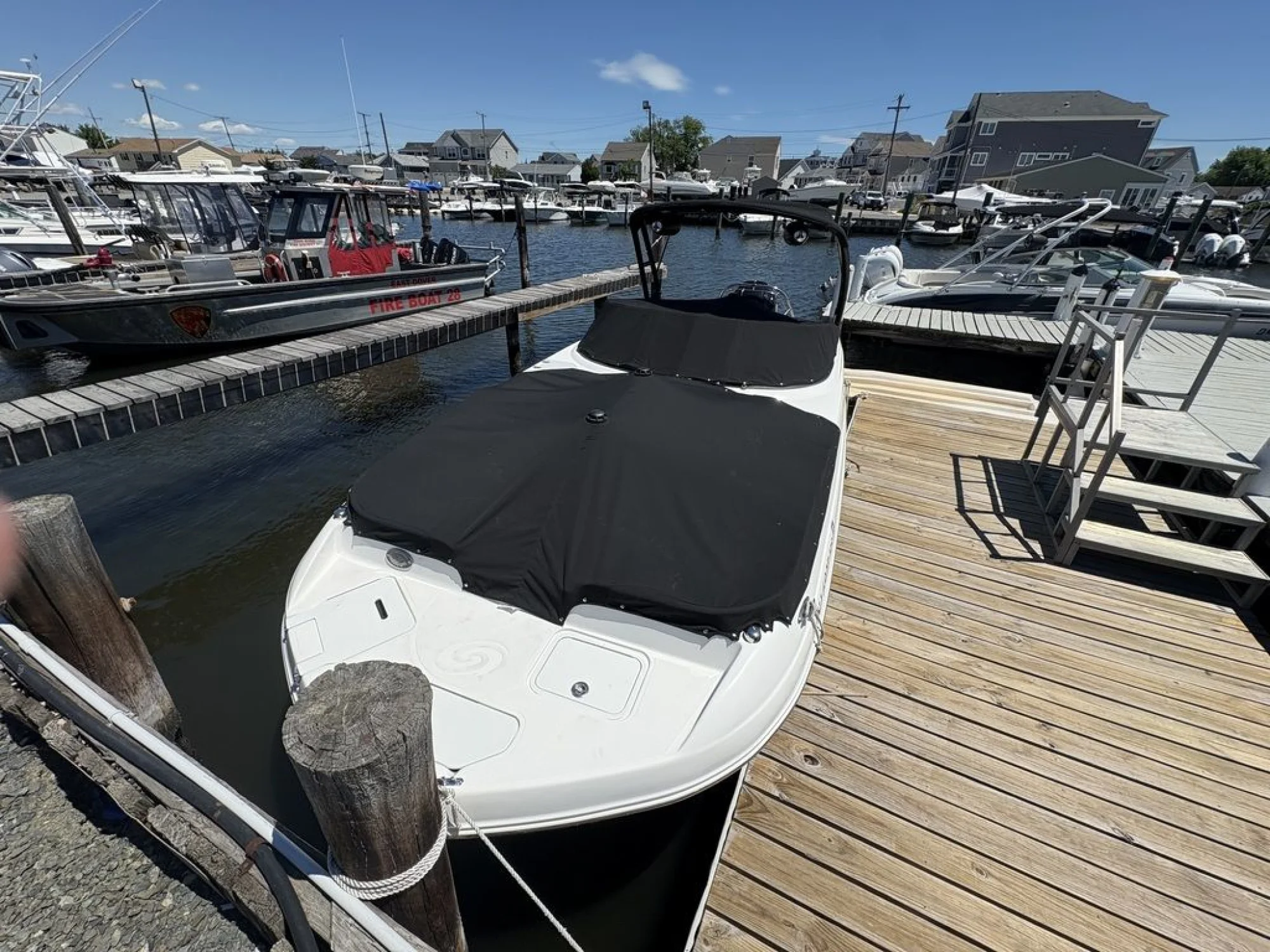 2025 Hurricane Sundeck 2486 OB - Image 3
