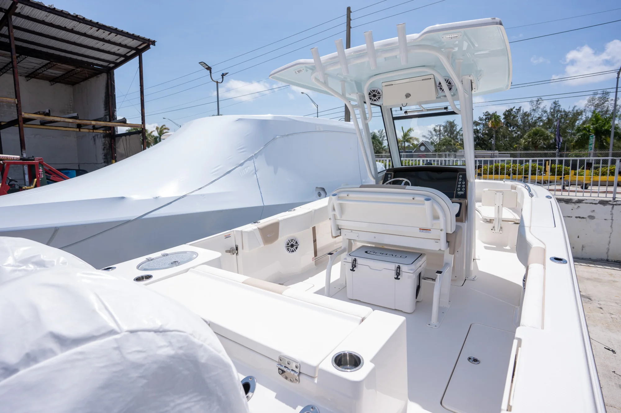 2025 ROBALO R250 - Image 5