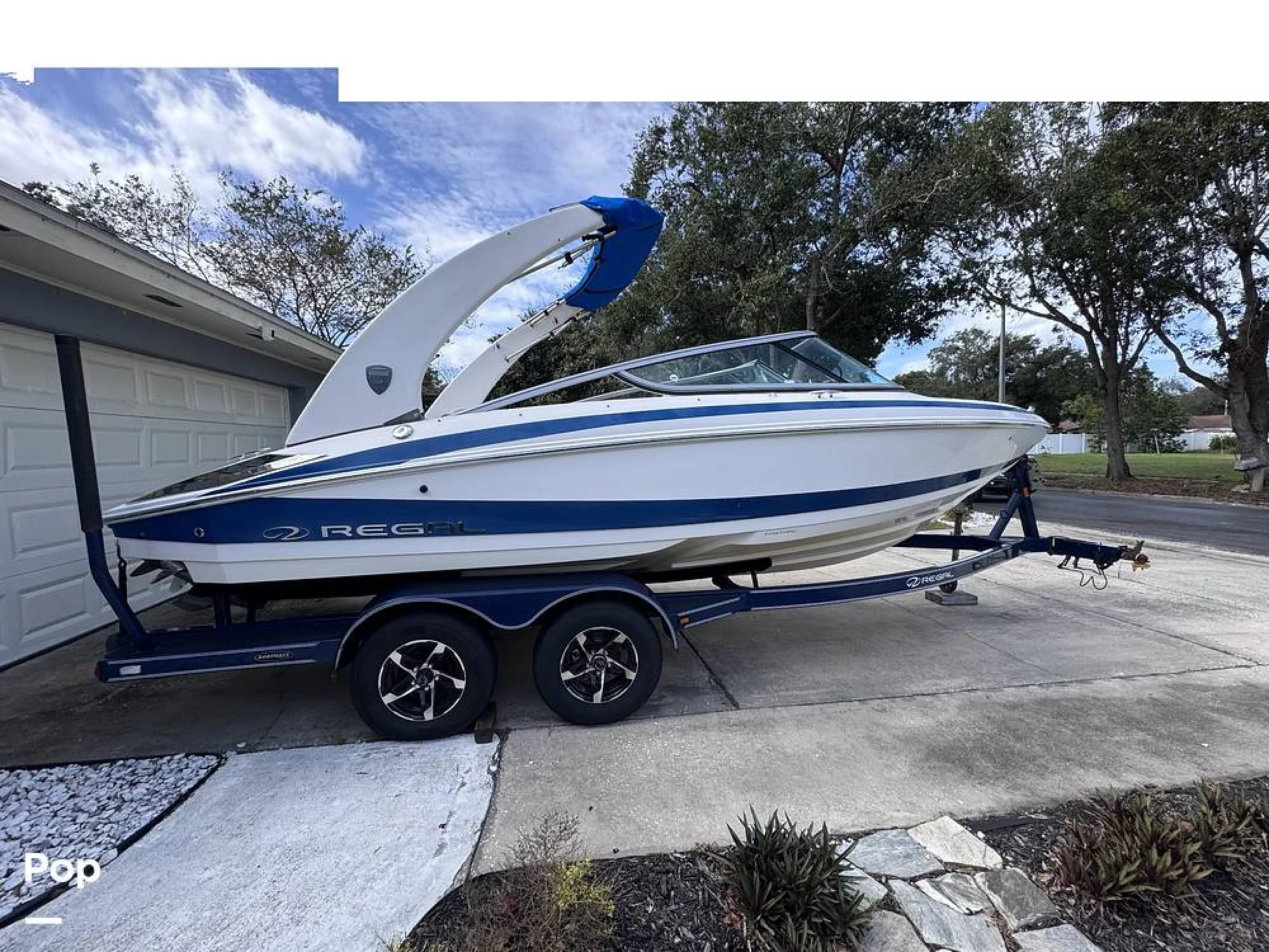2015 Regal 2100 Bowrider - Image 2