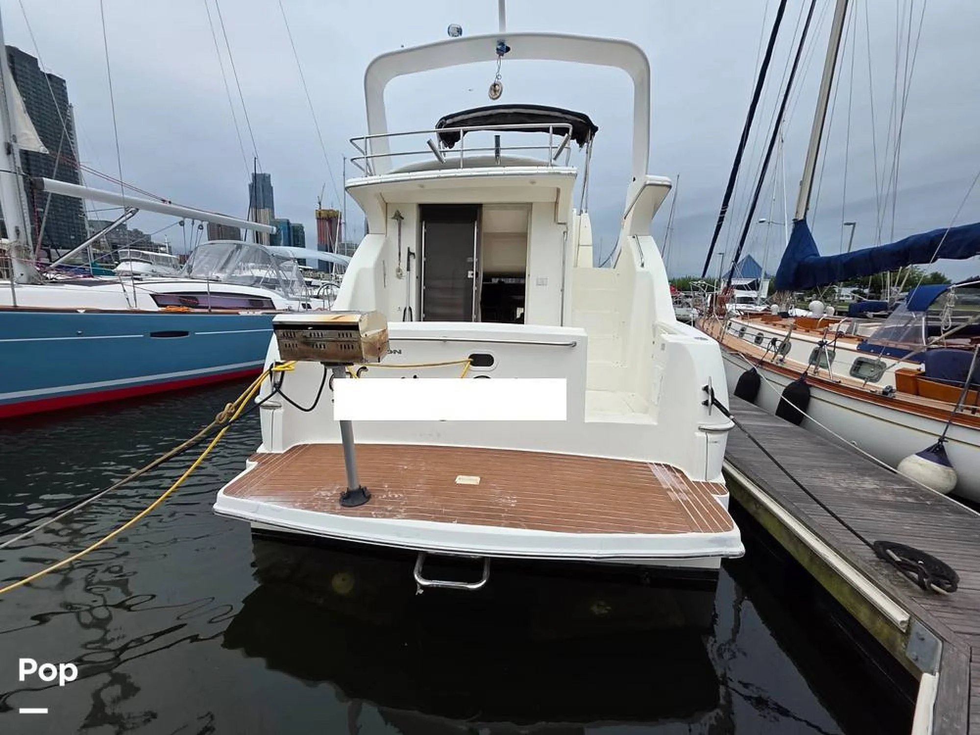2001 Silverton Sport Bridge 330 - Image 4