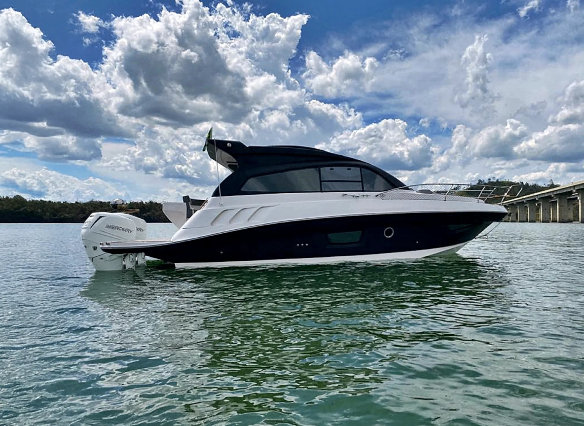 2027 - Hanover 355-Outboard - Main Image