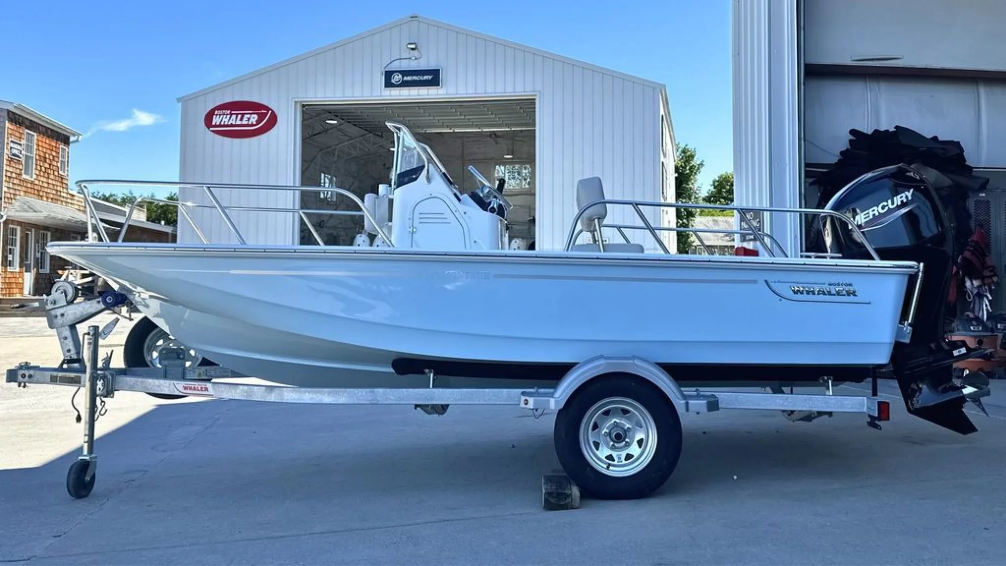 Boston Whaler 150 Montauk