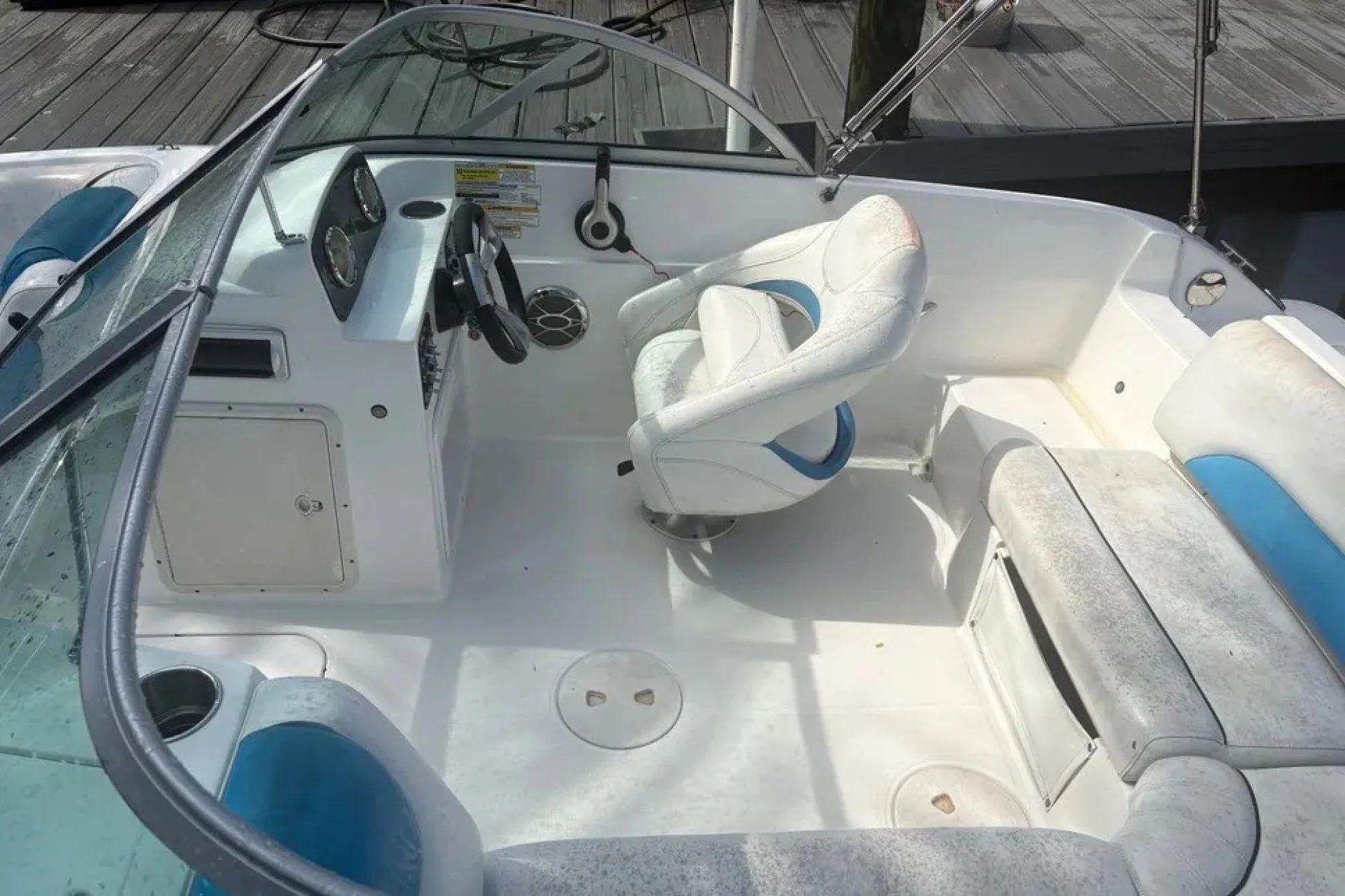 2014 Hurricane FunDeck GS 188 OB - Image 4
