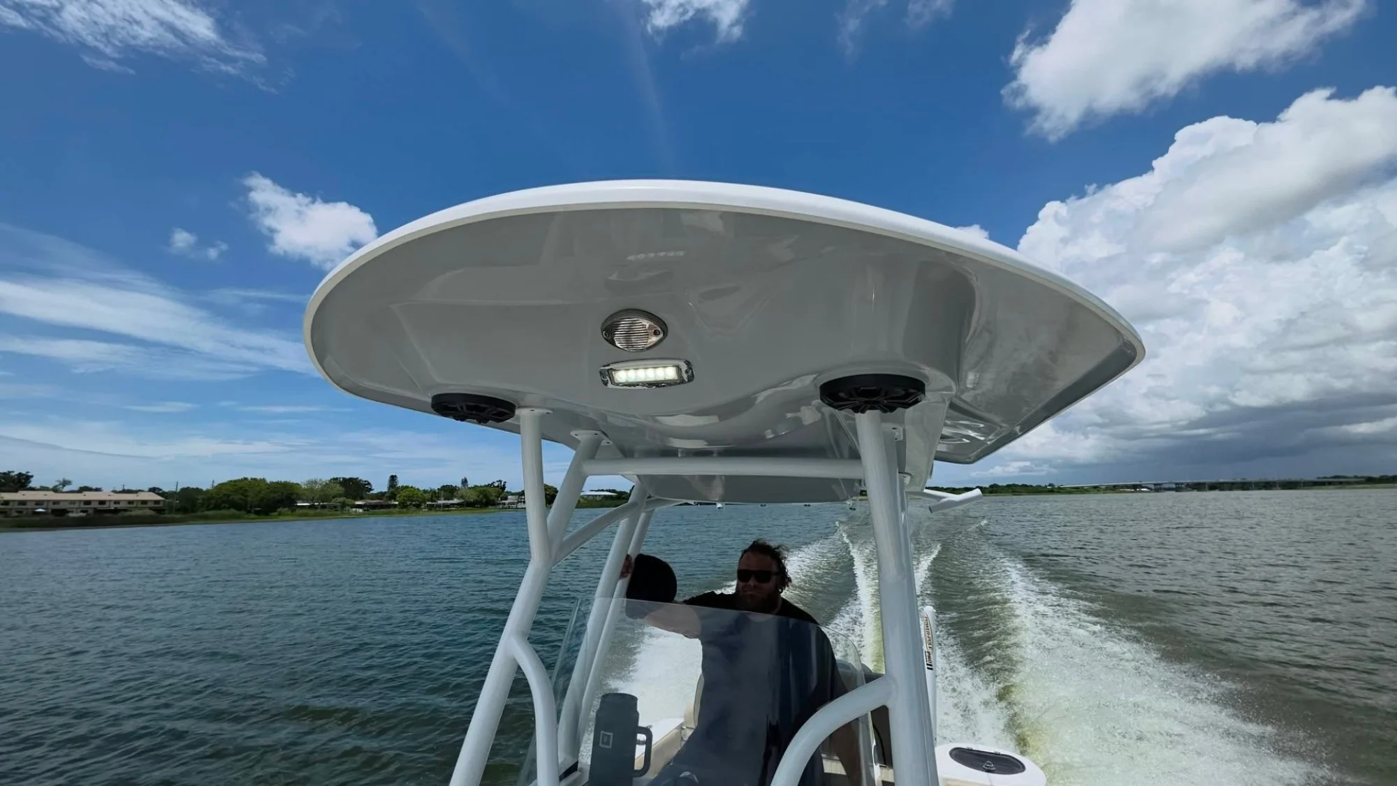 2017 SEA FOX 226 COMMANDER POWERED BY A YAMAHA 200HP 350 HOURS - Image 4