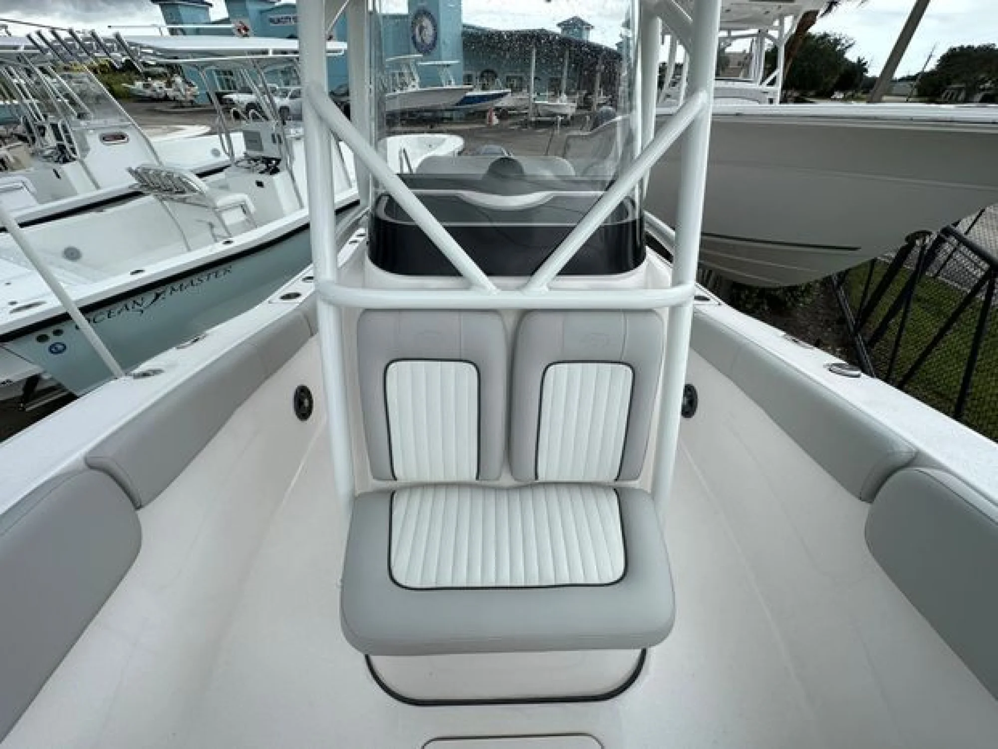 2024 Sea Fox 248 Commander - Image 5