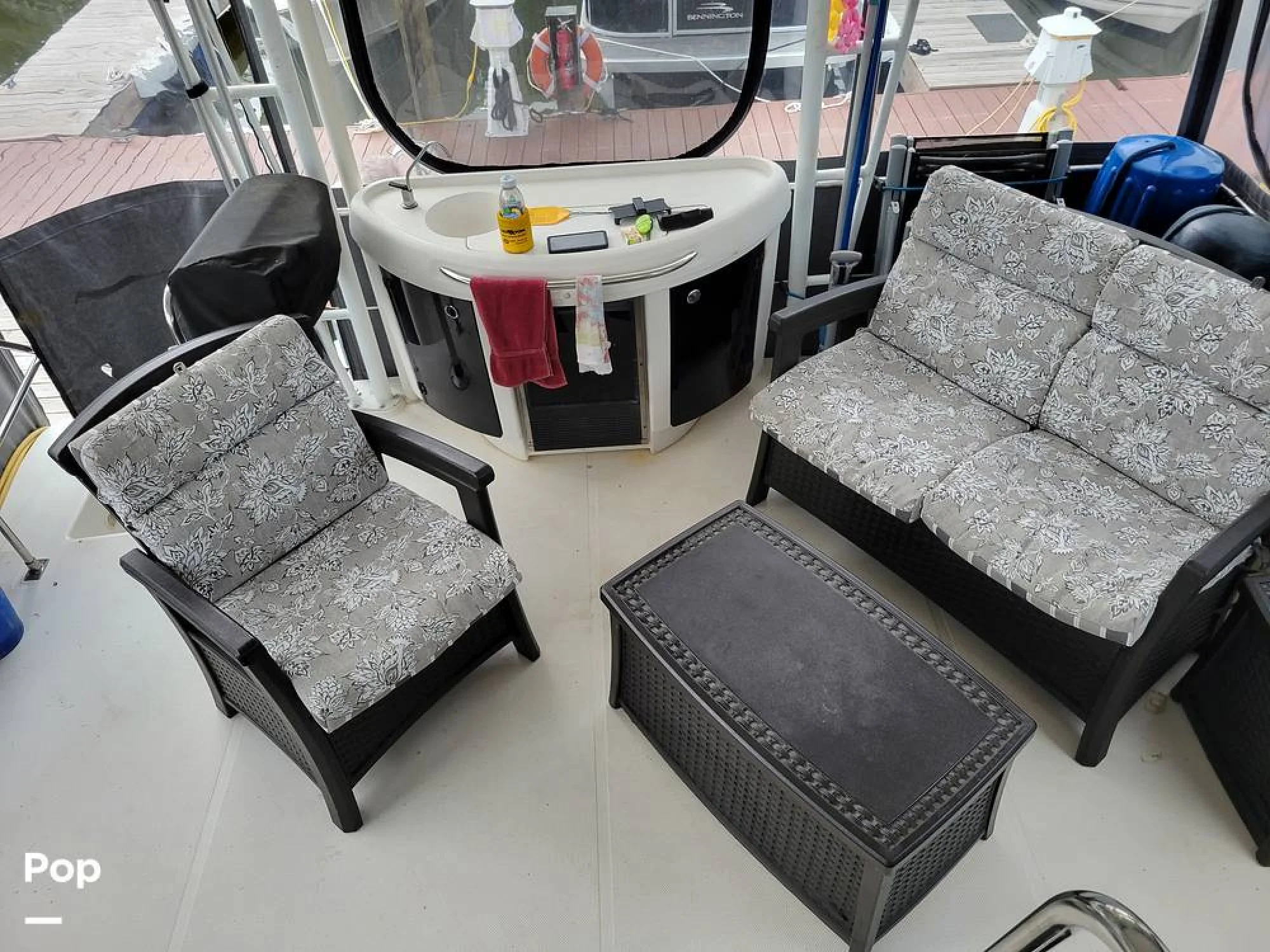 1994 Bayliner 4587 Cockpit Motor Yacht - Image 4