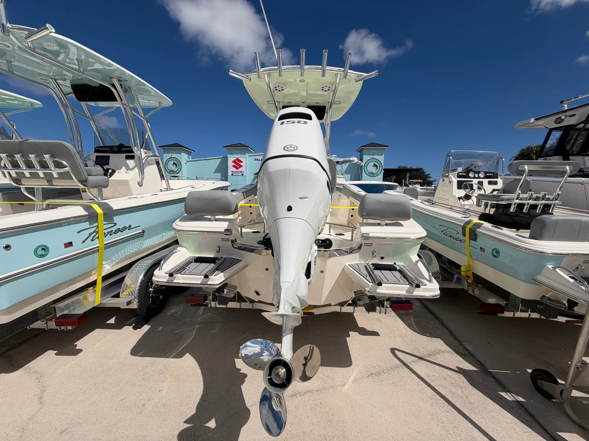 2027 Pioneer 202 SportFish - Image 4