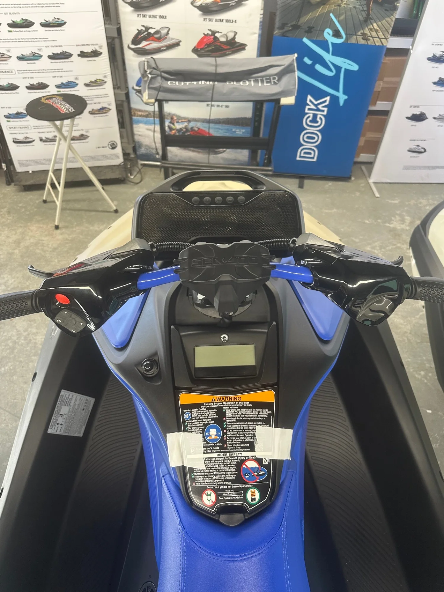 2025 Sea-Doo Spark Trixx for 3 - Image 2