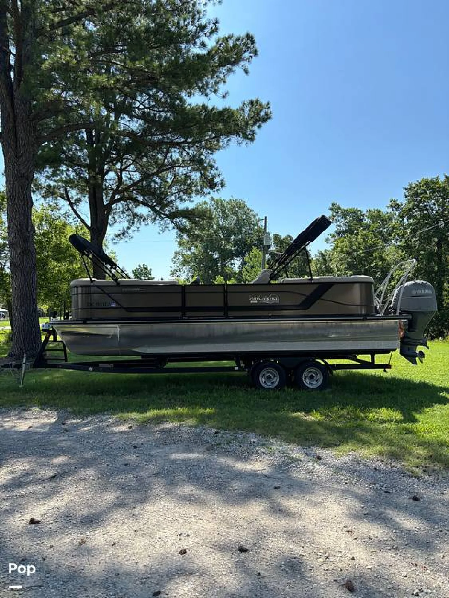 2022 SunCatcher Fusion 324RC - Main Image