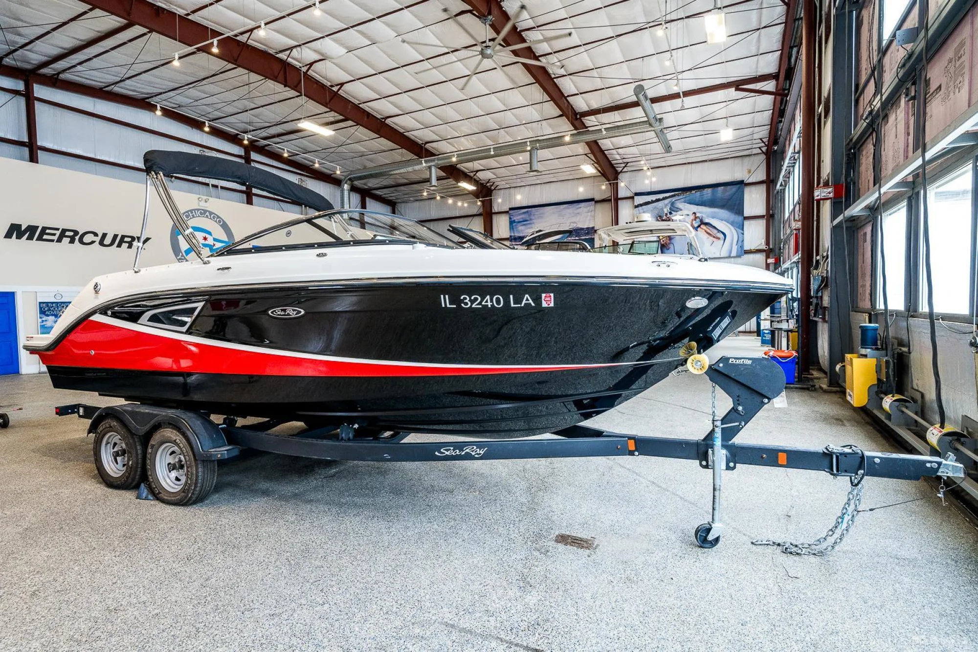 2020 Sea Ray 230 SLX - Image 4