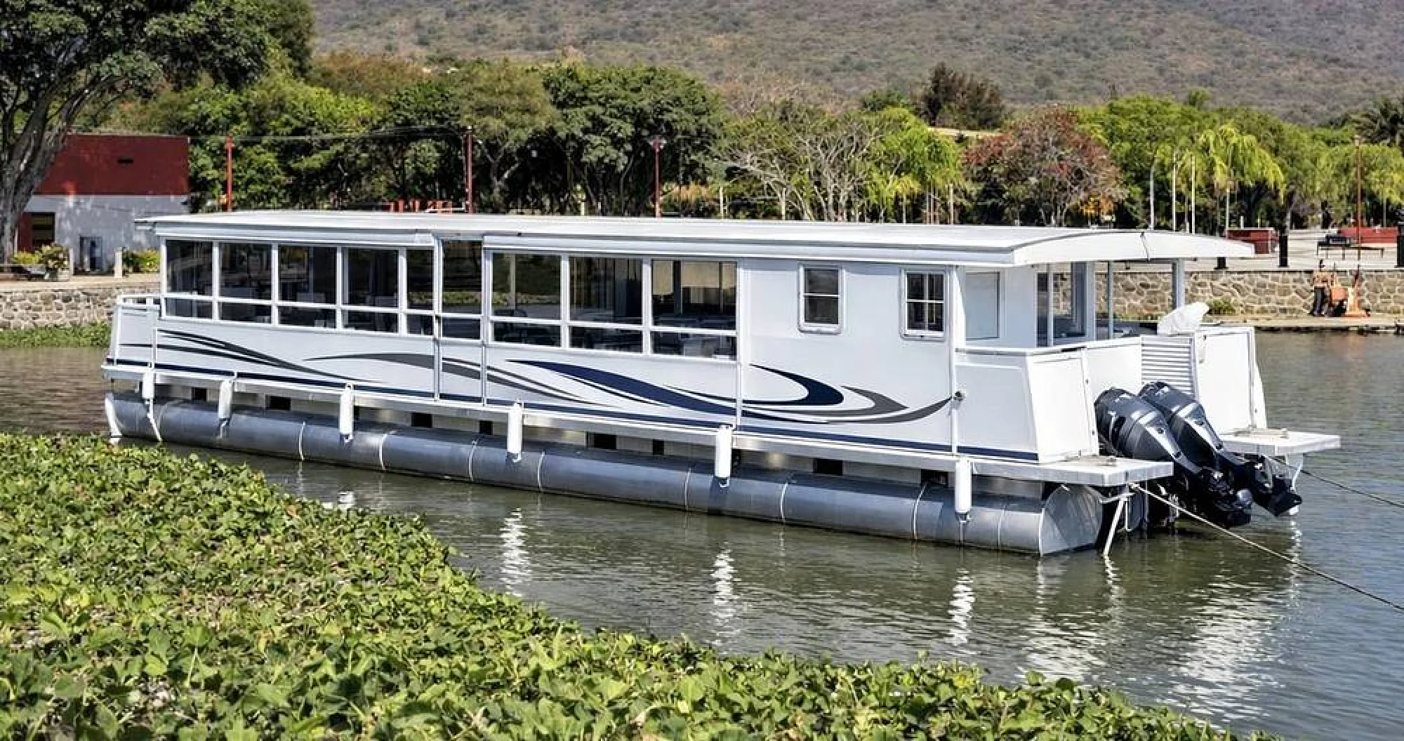 2008 Trident 5012 - Main Image