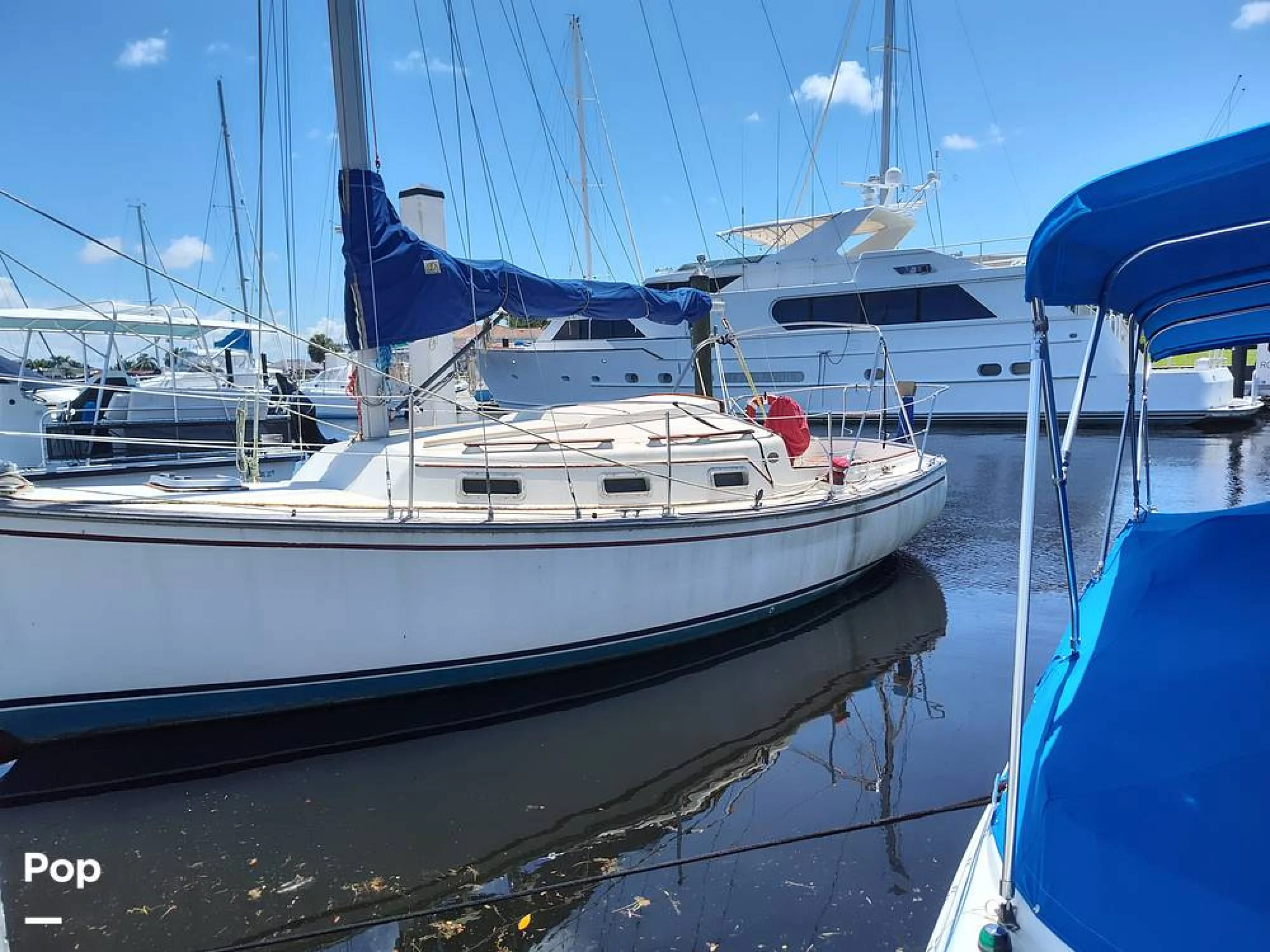 1984 Island Packet 26 MKII - Image 3