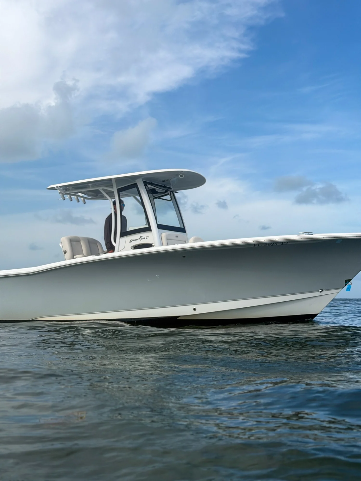 2024 Sea Hunt 27 Gamefish