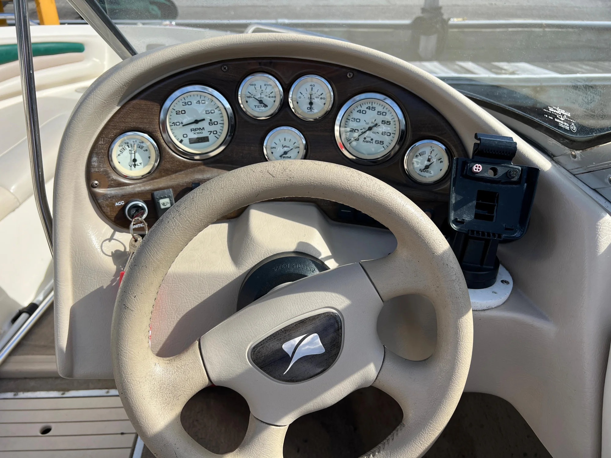 2002 Stingray 180 LS/LX - Image 4