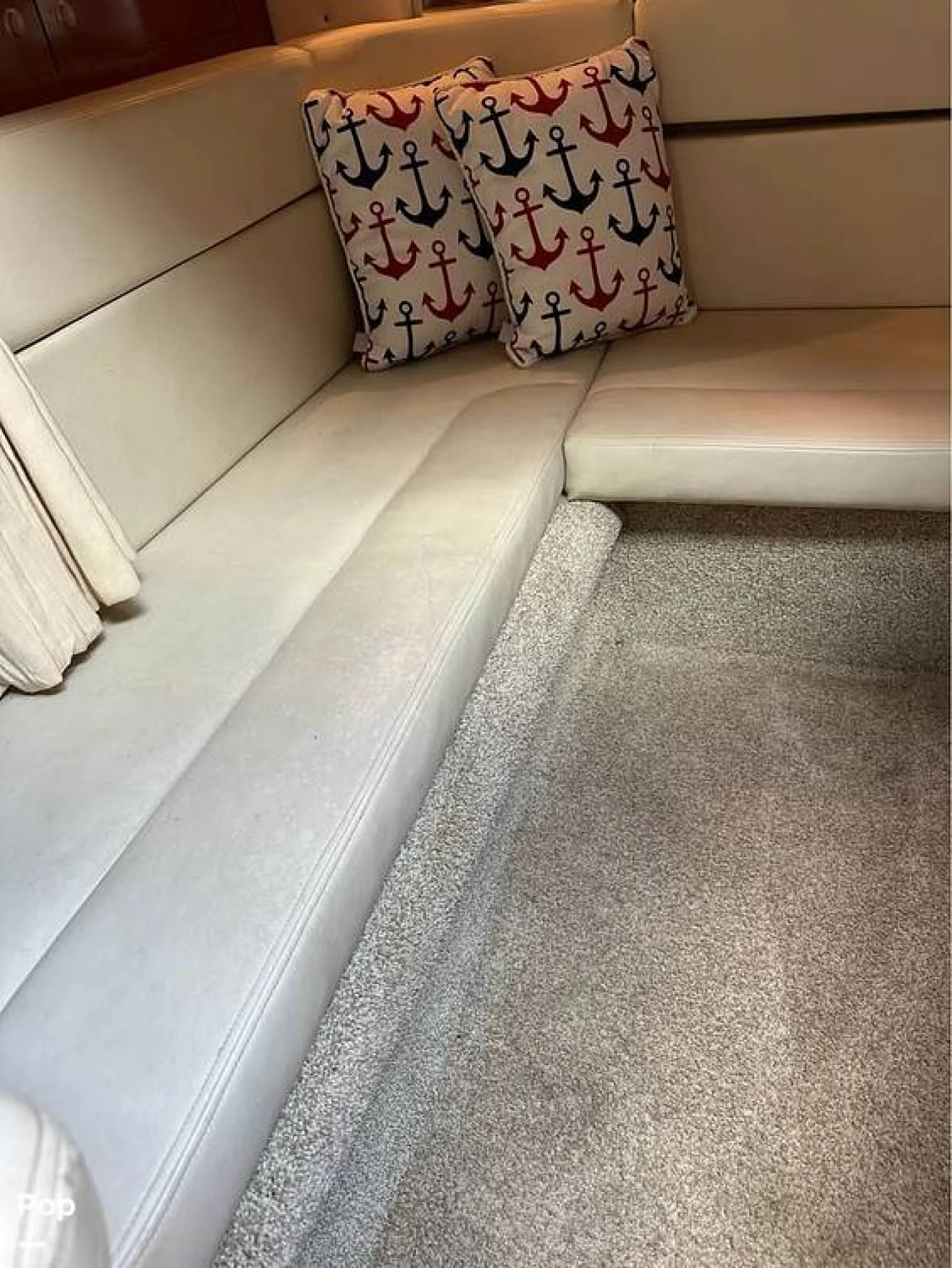 2005 Sea Ray Sundancer 320 - Image 3