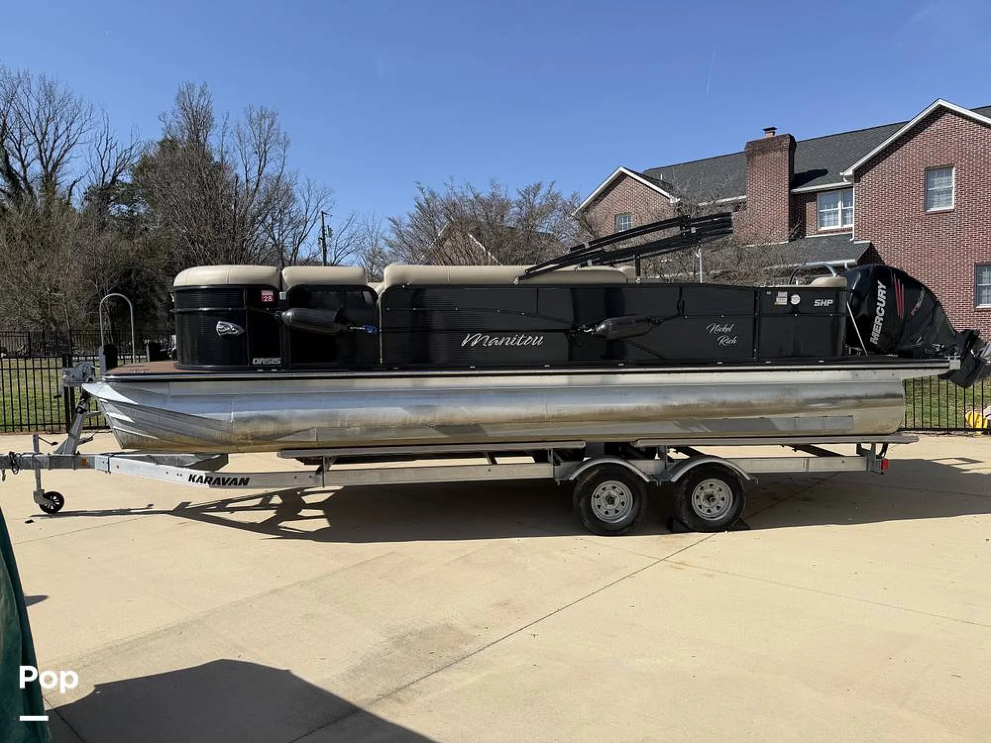 2018 Manitou OASIS 23 SHP - Image 2