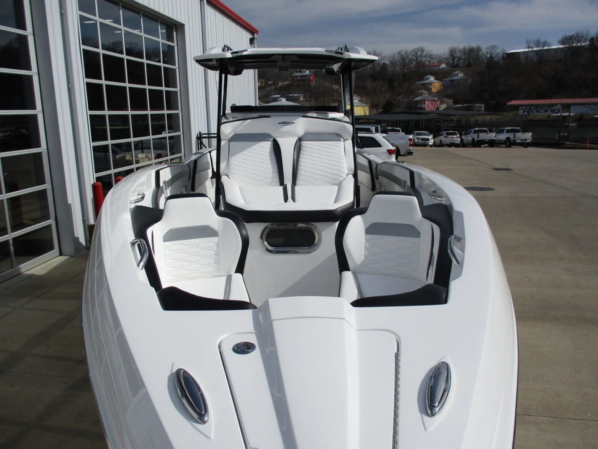Sunsation Powerboats 32CCX - Image 3