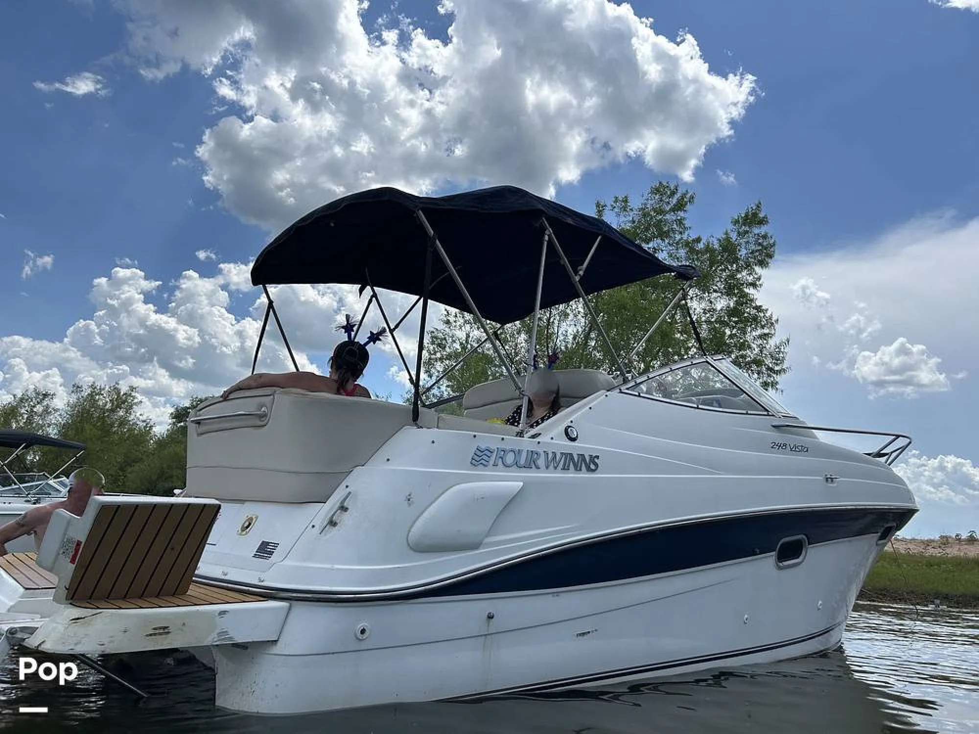 2000 Four Winns 248 Vista - Main Image