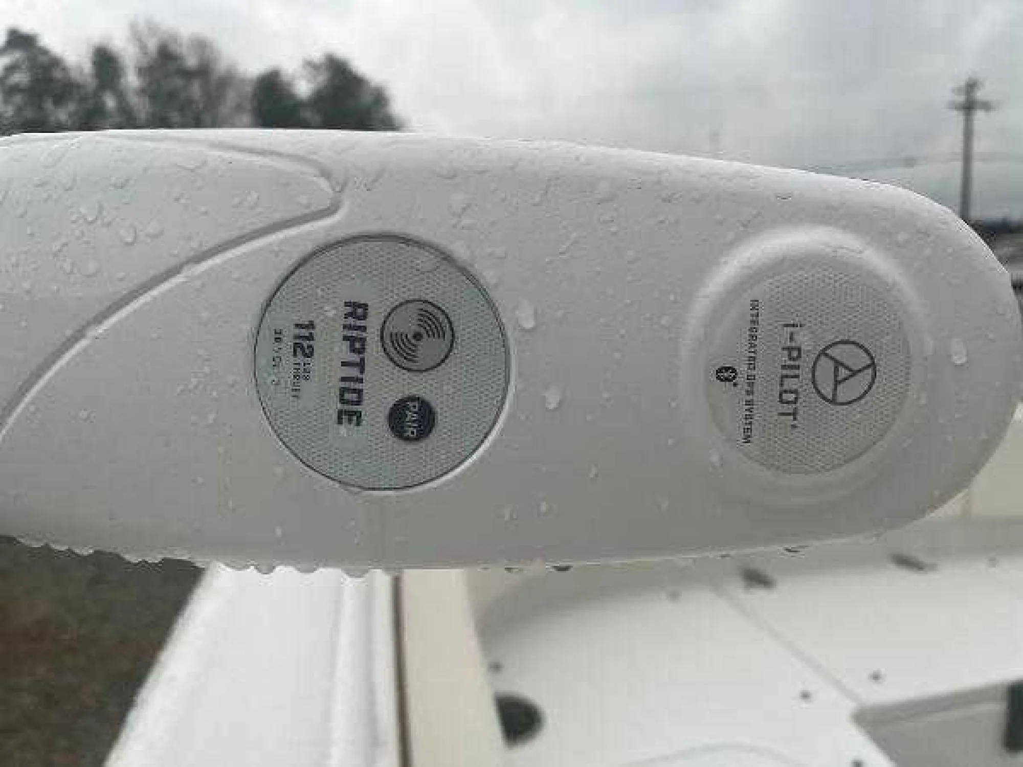 2022 Sea Hunt Escape 27 - Image 4