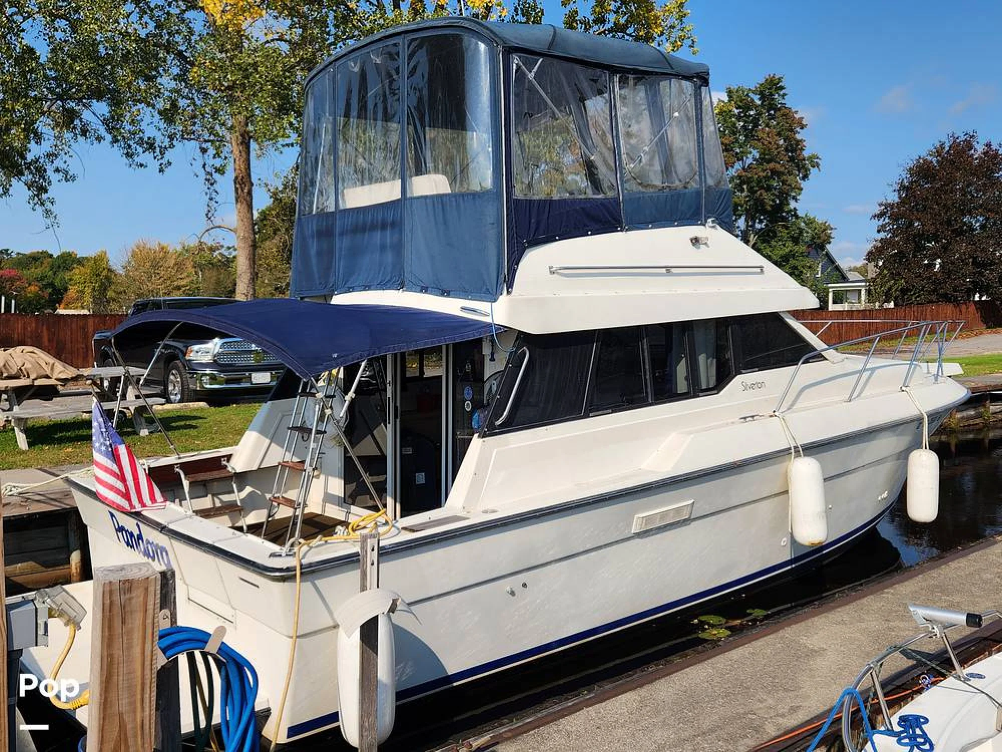 1990 Silverton 34 Convertible - Image 2