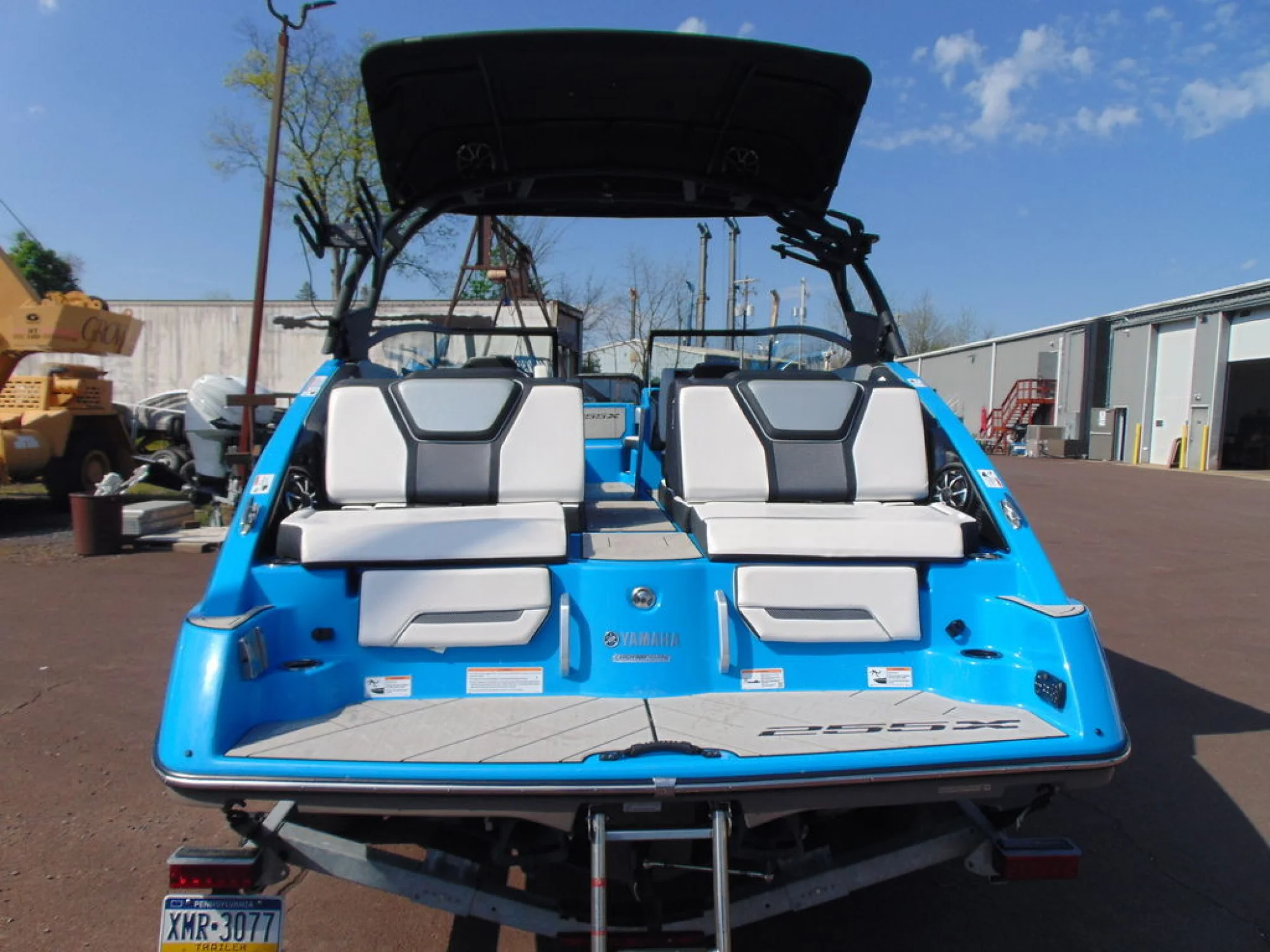 Yamaha Marine 255XD - Image 5