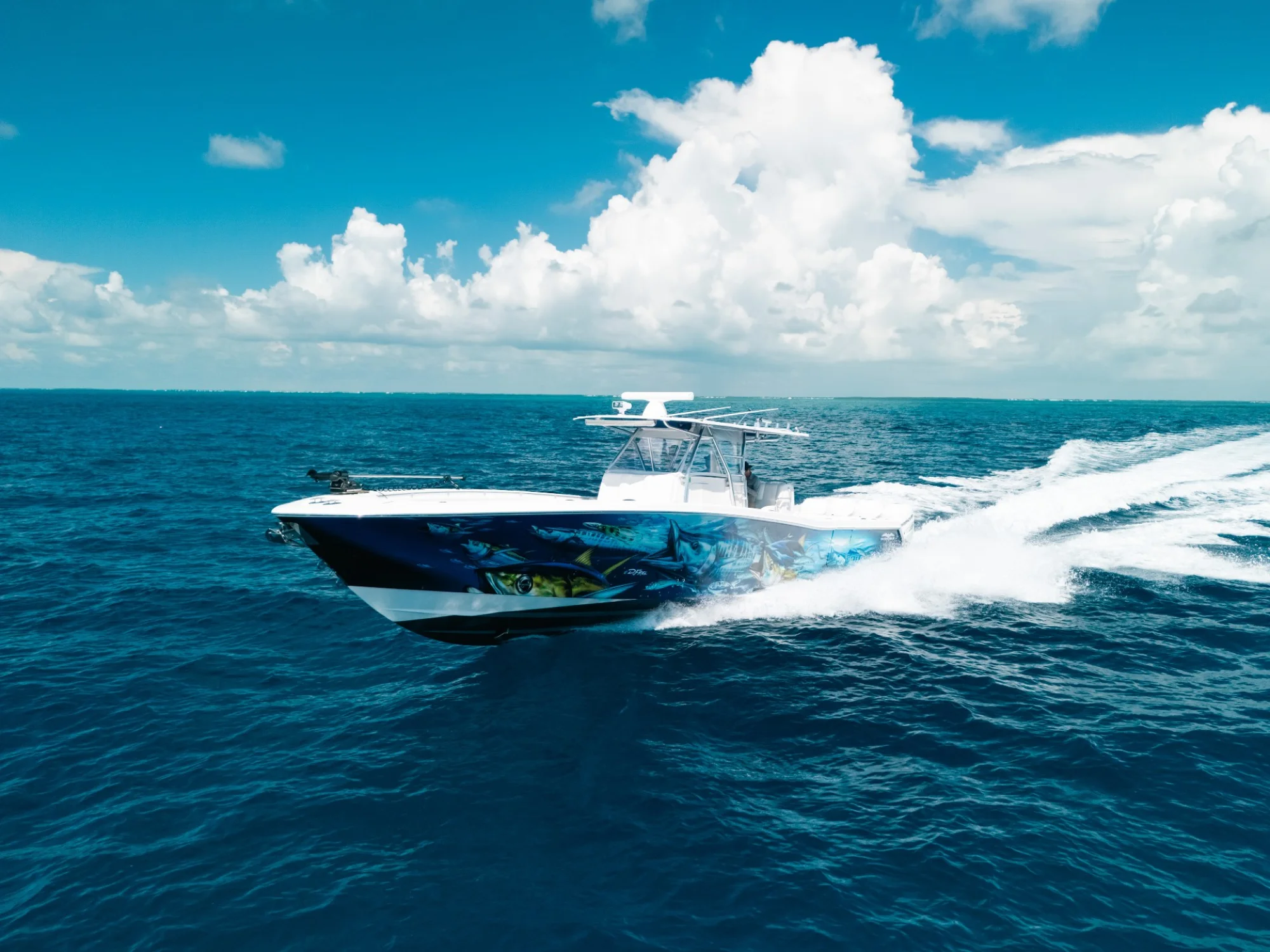 2013 Invincible 42 Open Fisherman - Image 5