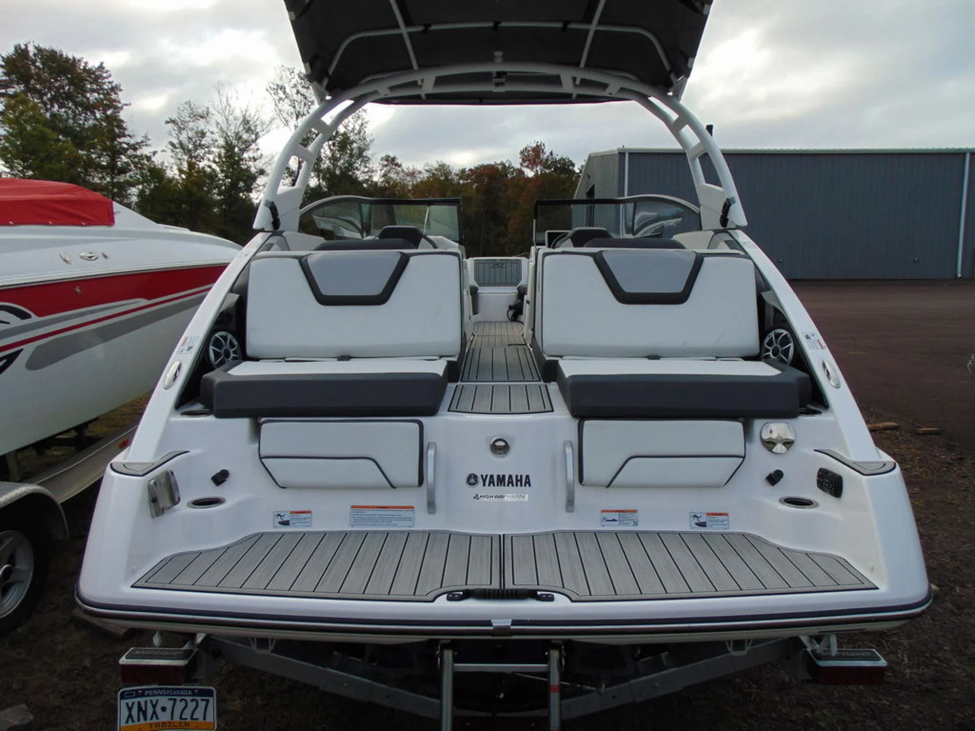 Yamaha Marine 252SD - Image 4