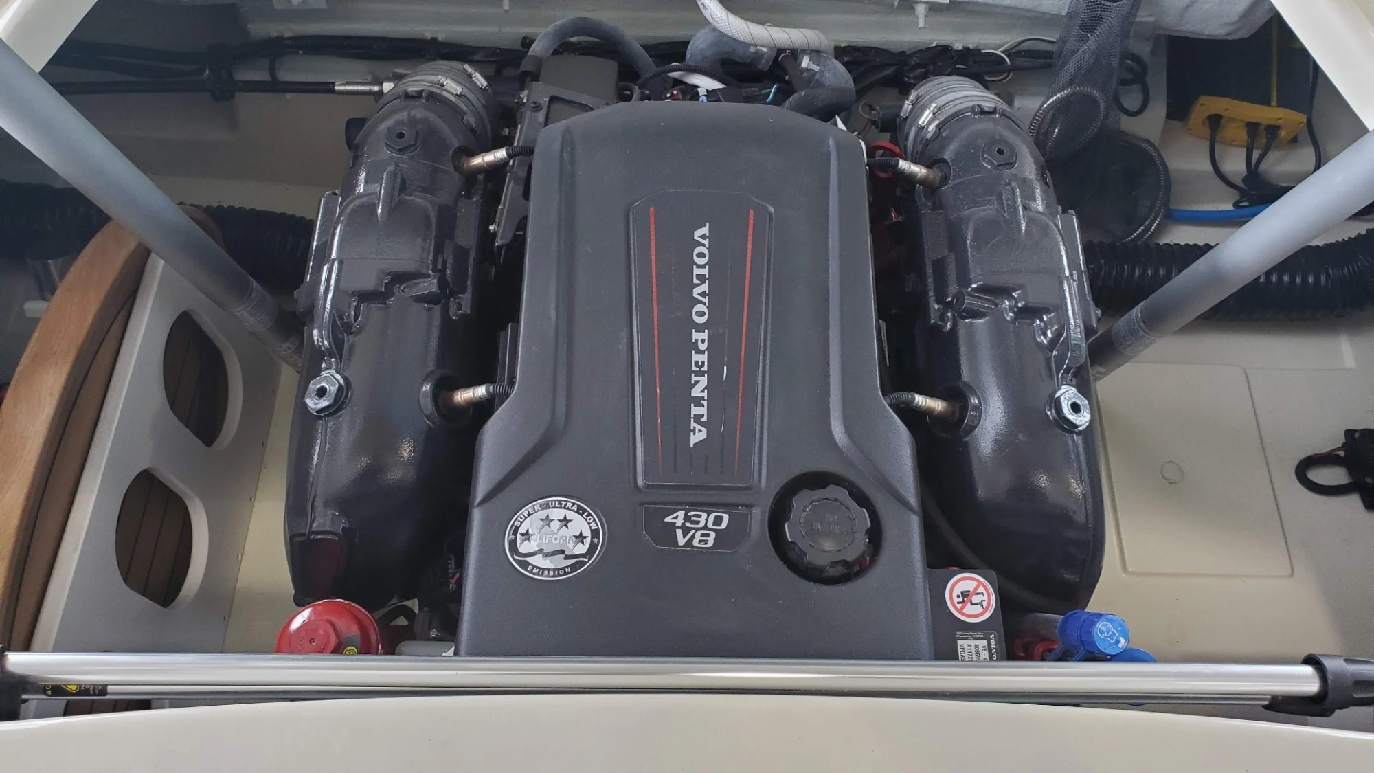 2022 Chris-Craft Launch 27 - Image 3