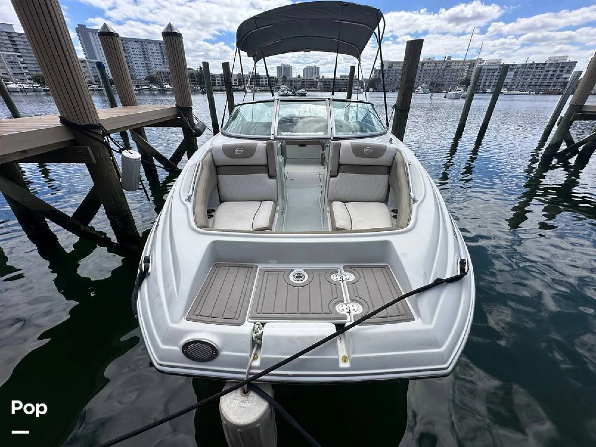 2023 Crownline E235XS - Image 4