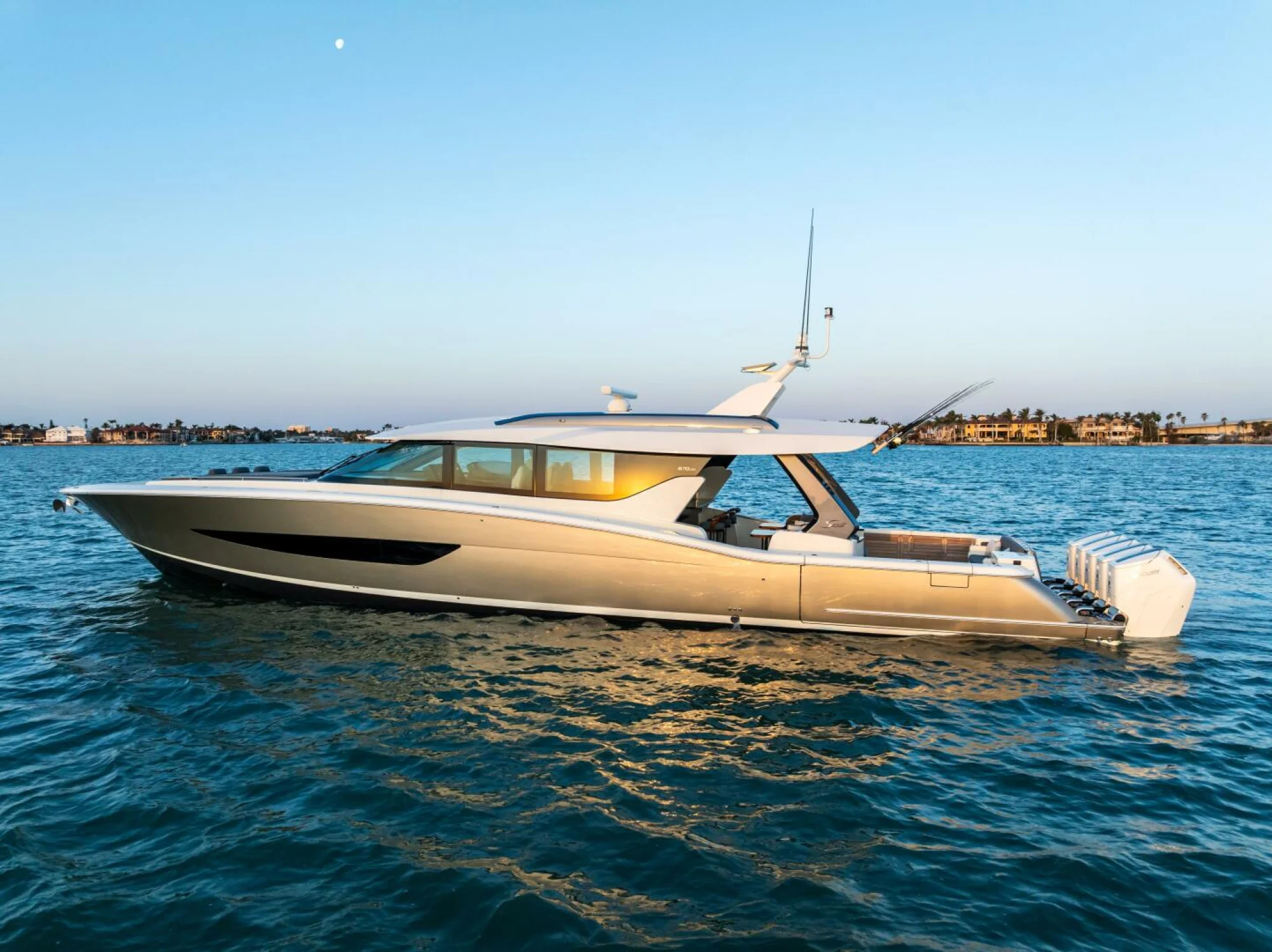 2026 Scout 670 LXS - Image 2