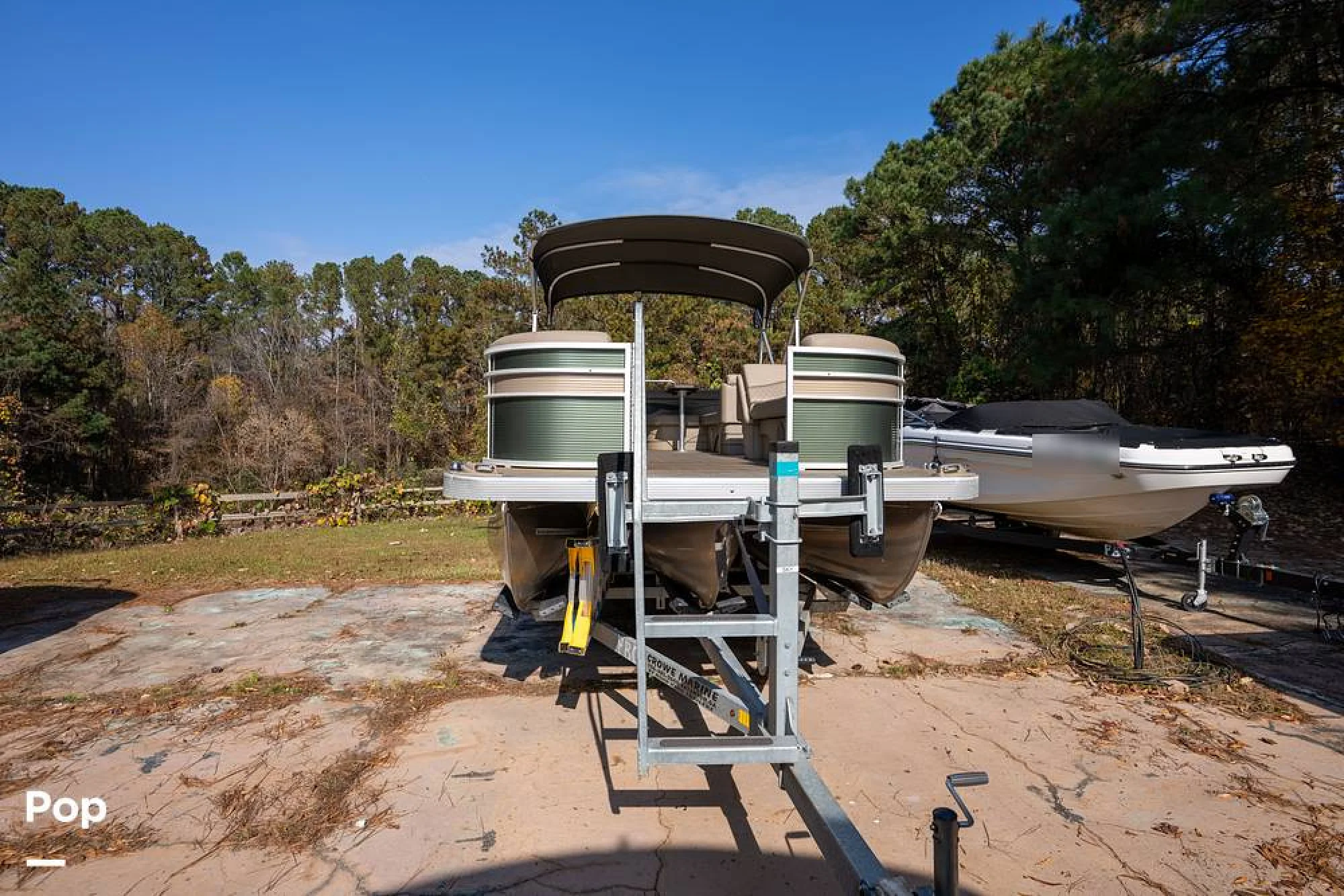 2023 Bennington S22 - Image 4