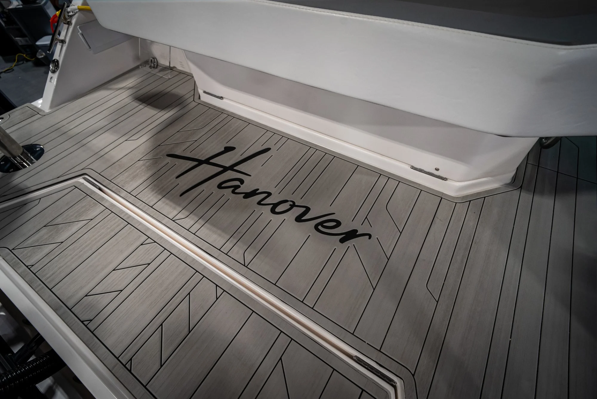 2027 Hanover 347- Inboard - Image 4