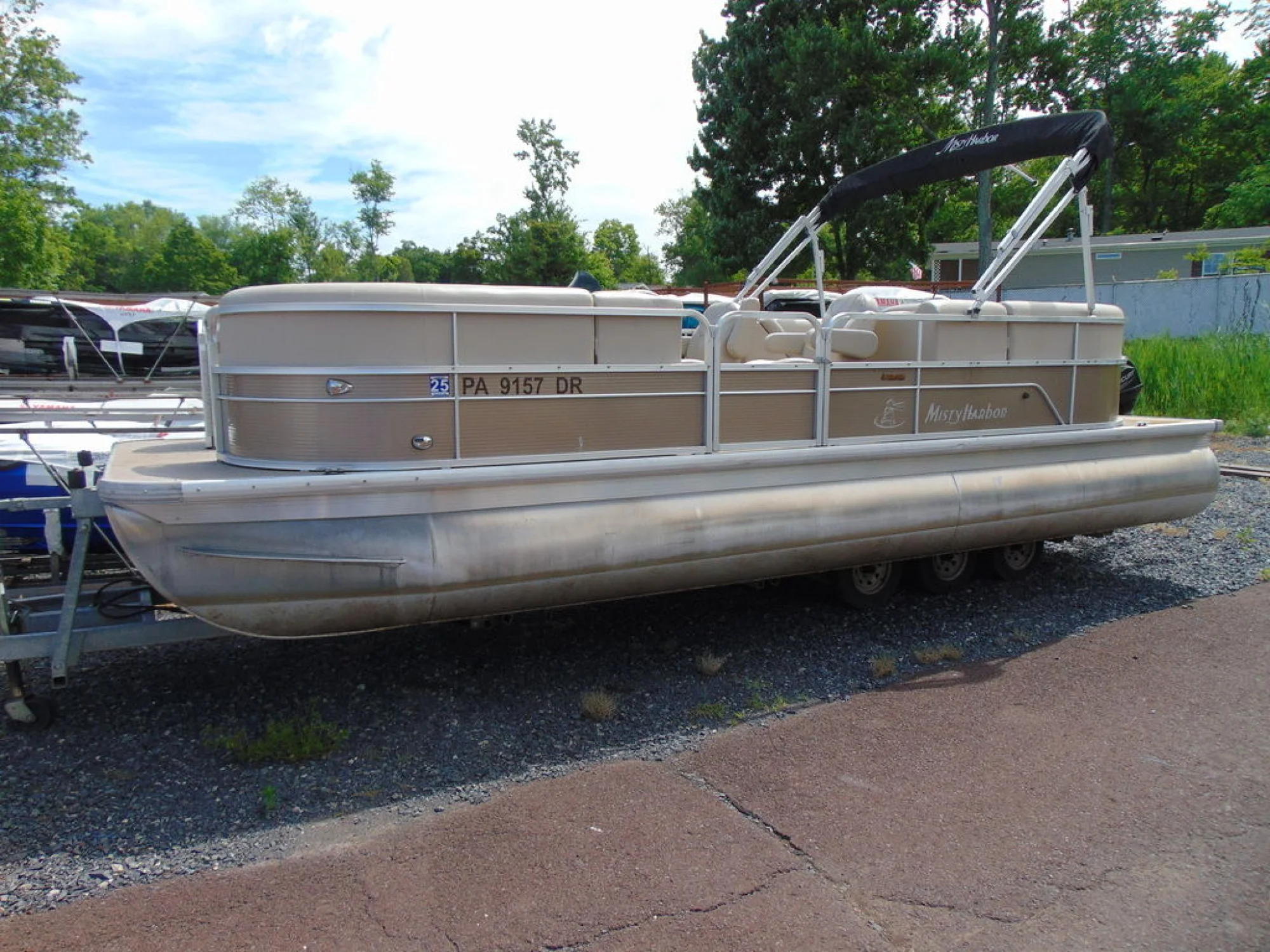 Misty Harbor Boats Adventure CU 245