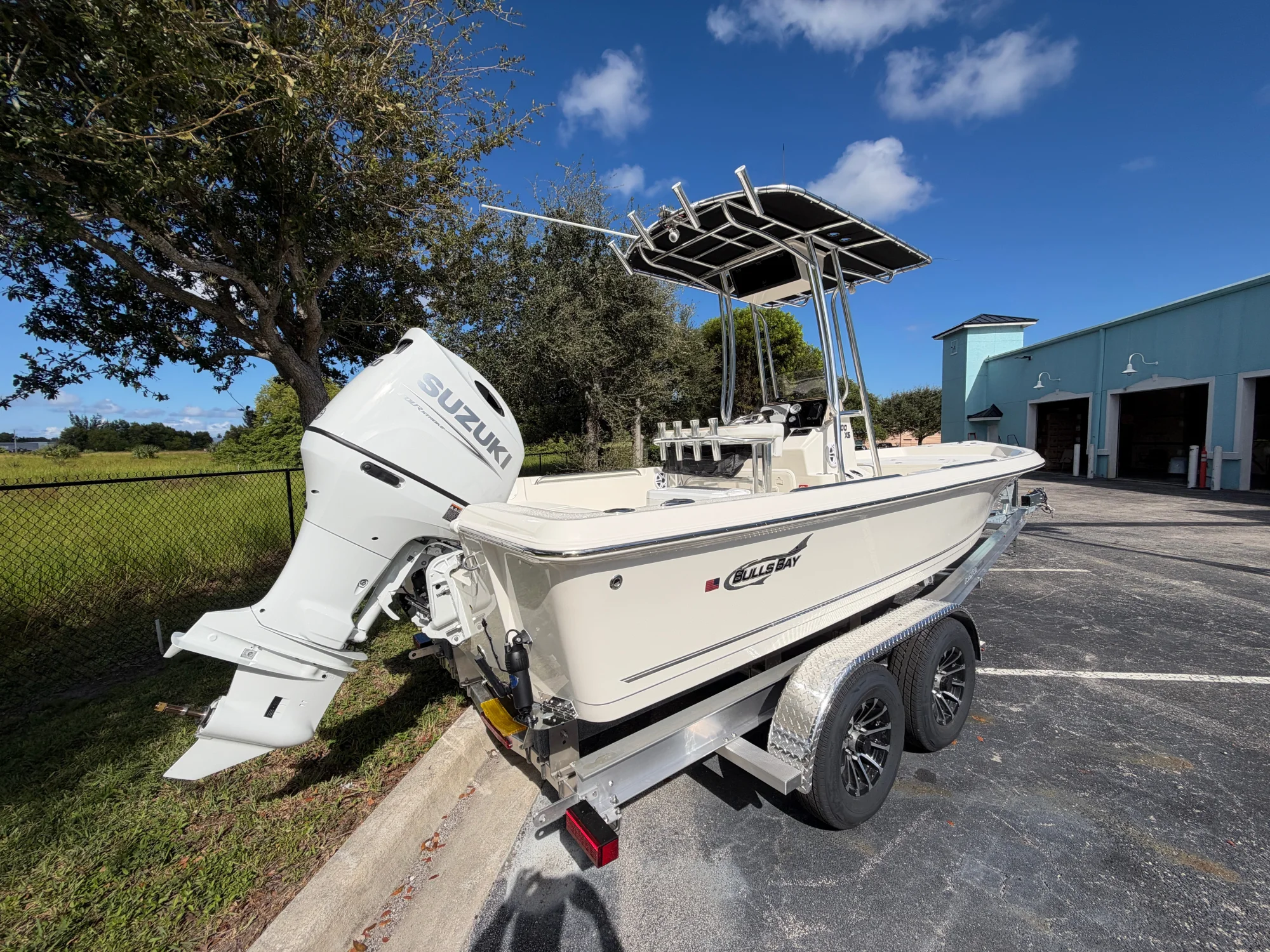 2027 Bulls Bay 2200XS - Image 5