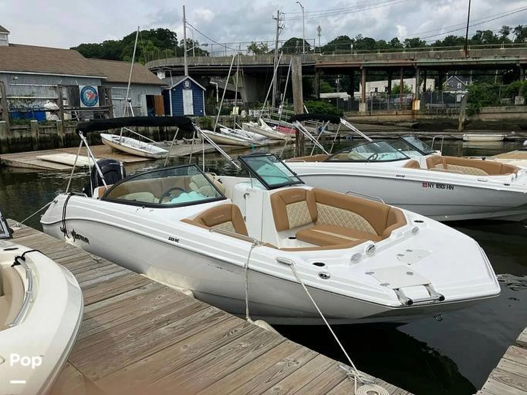 2025 NauticStar 223 DC - Main Image