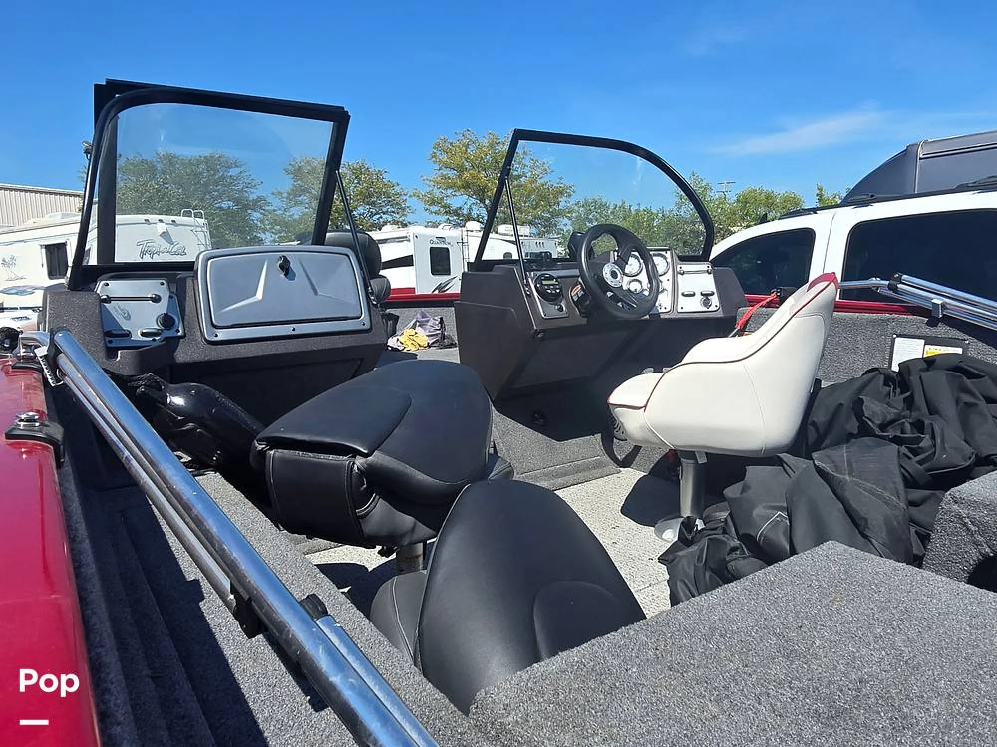 2023 Tracker Pro Guide 175WT - Image 5