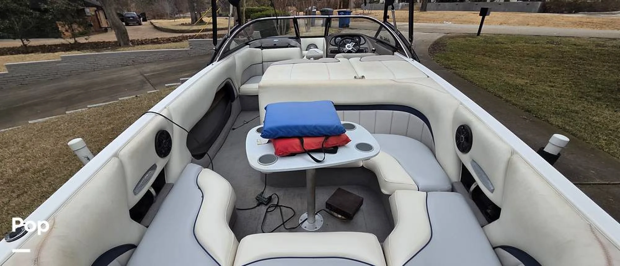 2004 Malibu 23 Wakesetter XTI - Image 2