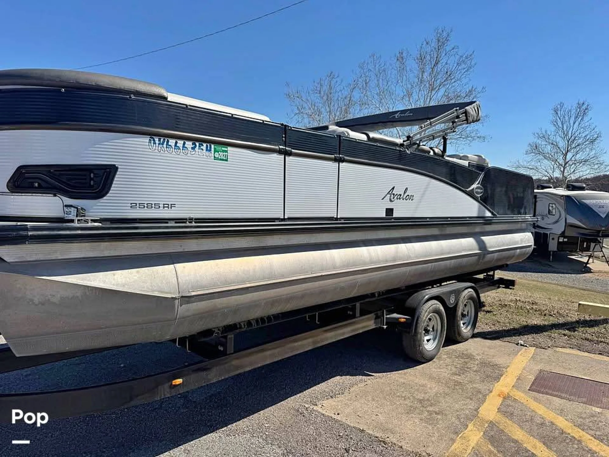 2021 Avalon 2585RF - Image 2