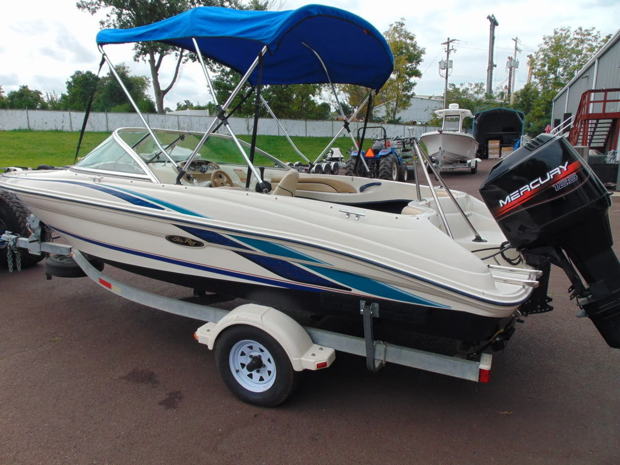 Sea Ray 180 Bow Rider - Image 2