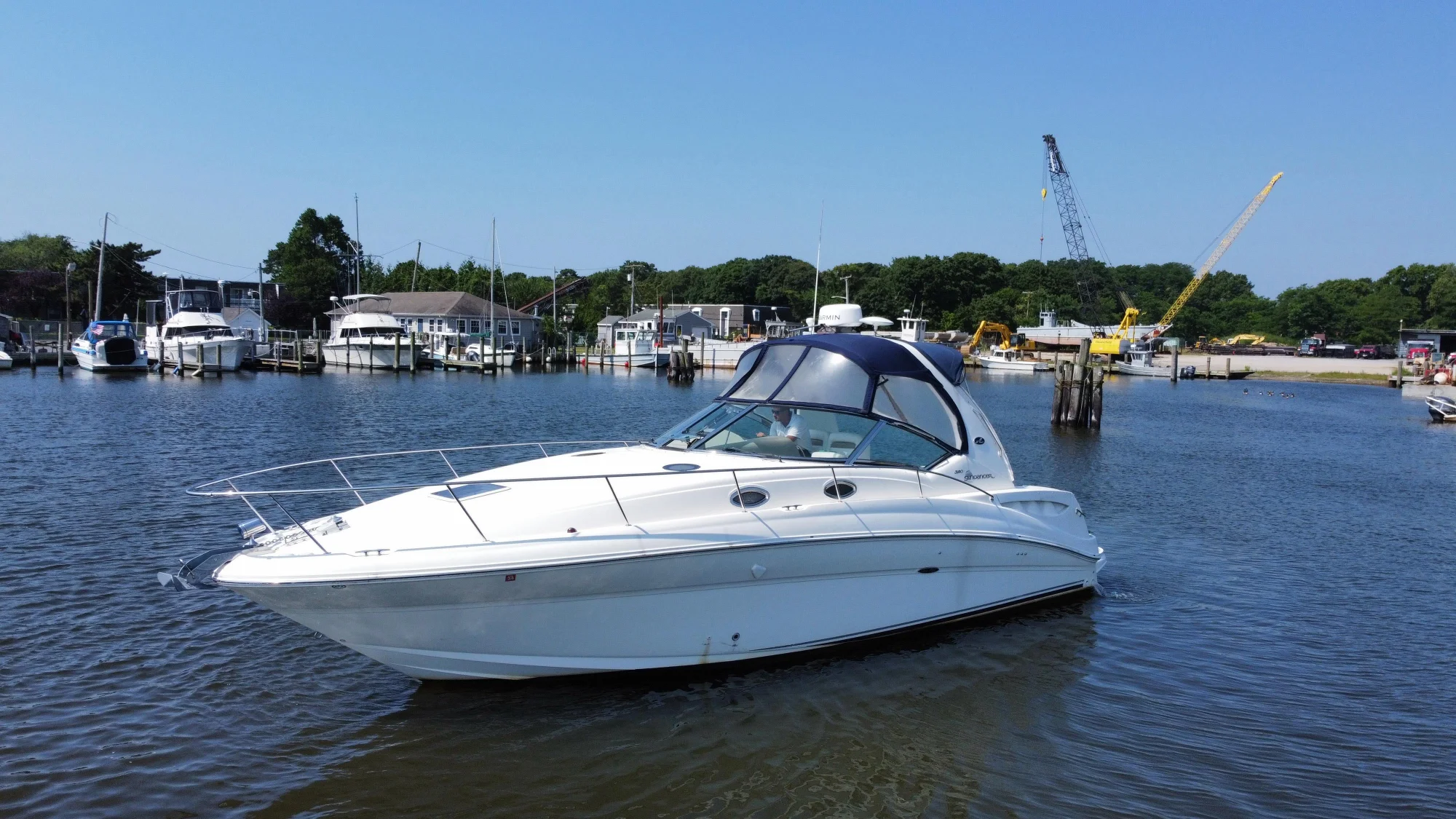 2004 Sea Ray Sundancer 320 - Image 3