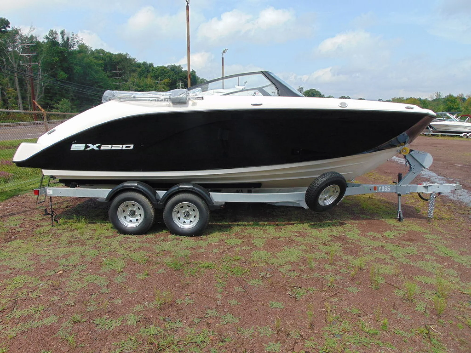 Yamaha Marine SX220 - Image 2