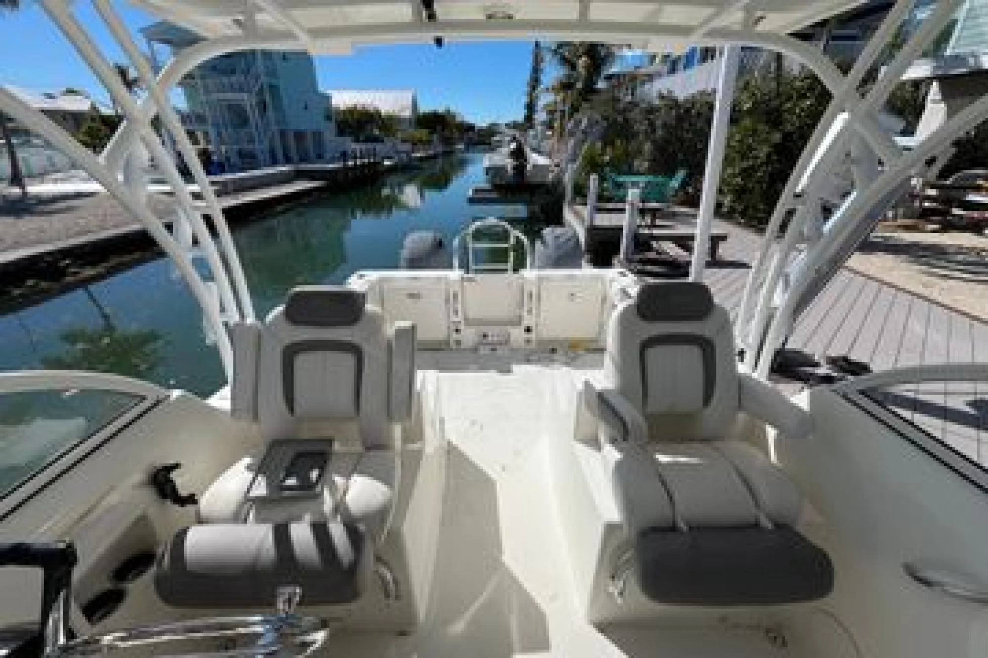 2017 World Cat 255 DC - Dual Console | 25ft - Image 3