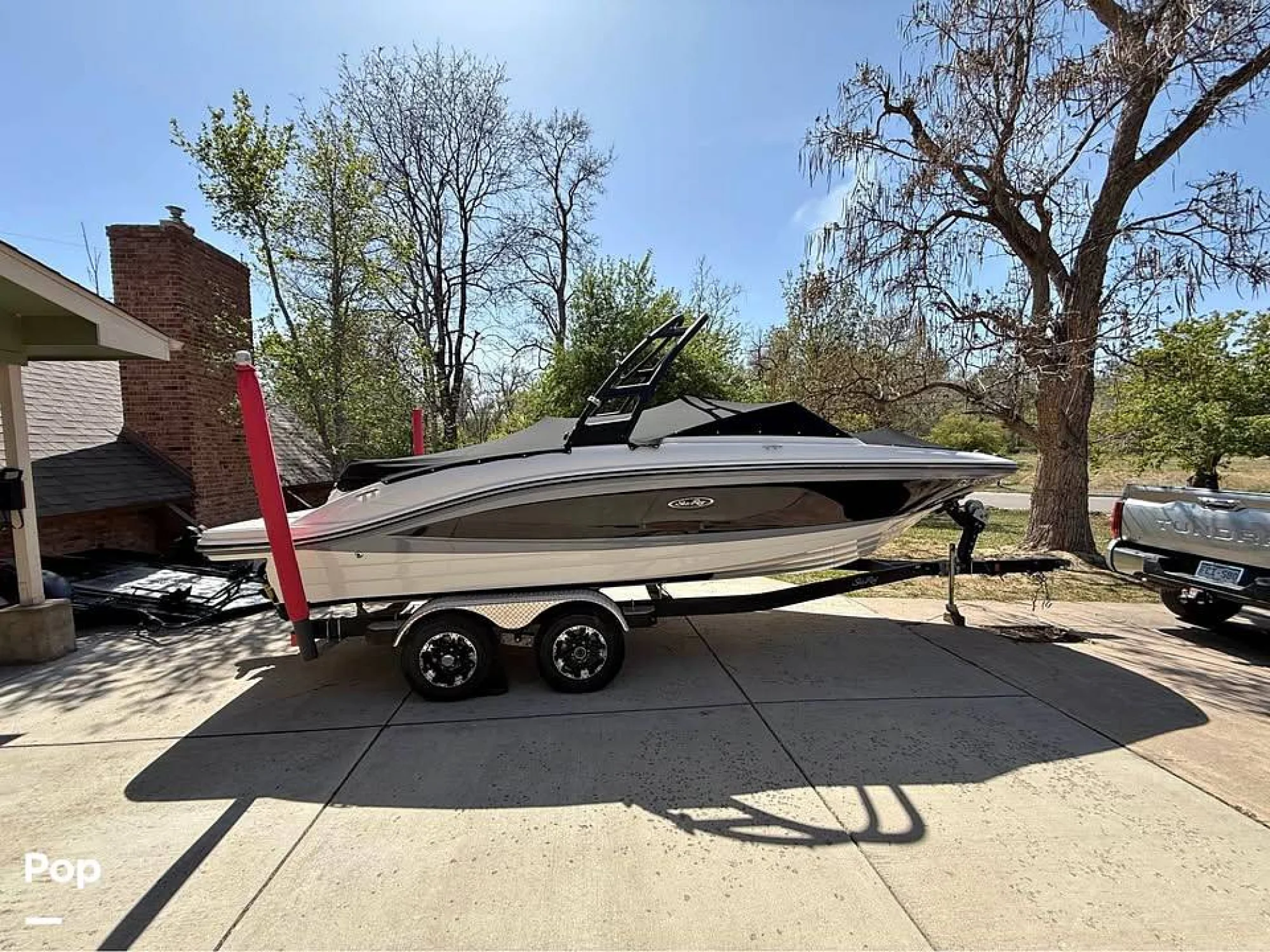 2022 Sea Ray SPX210 - Main Image