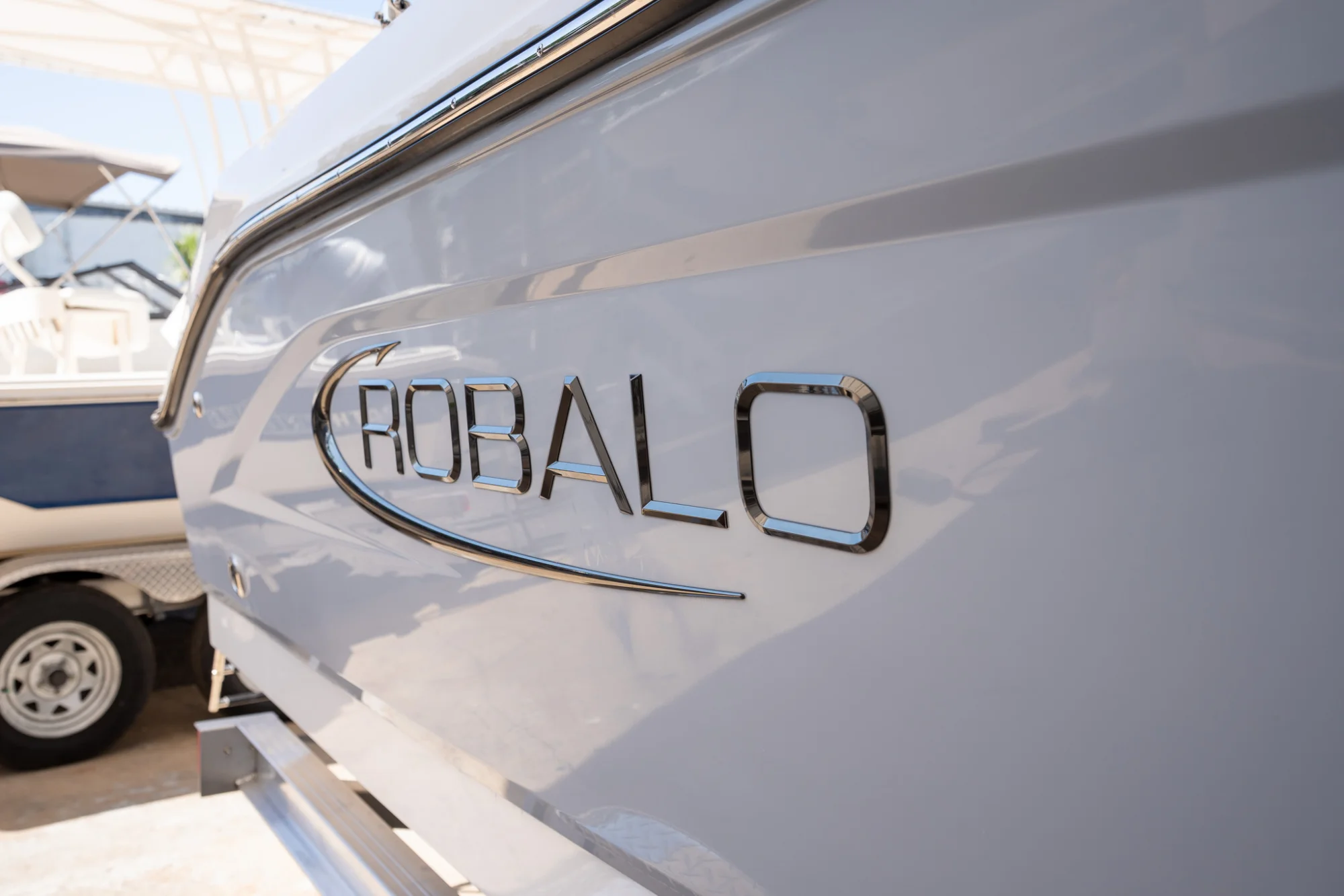 2025 ROBALO R180 - Image 2