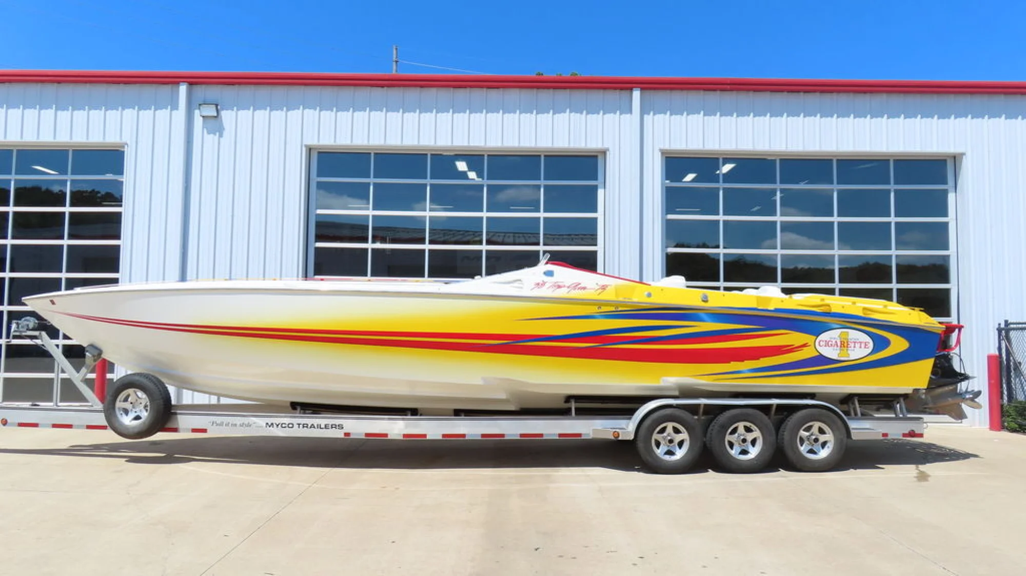 Cigarette 38 Top Gun - Image 3