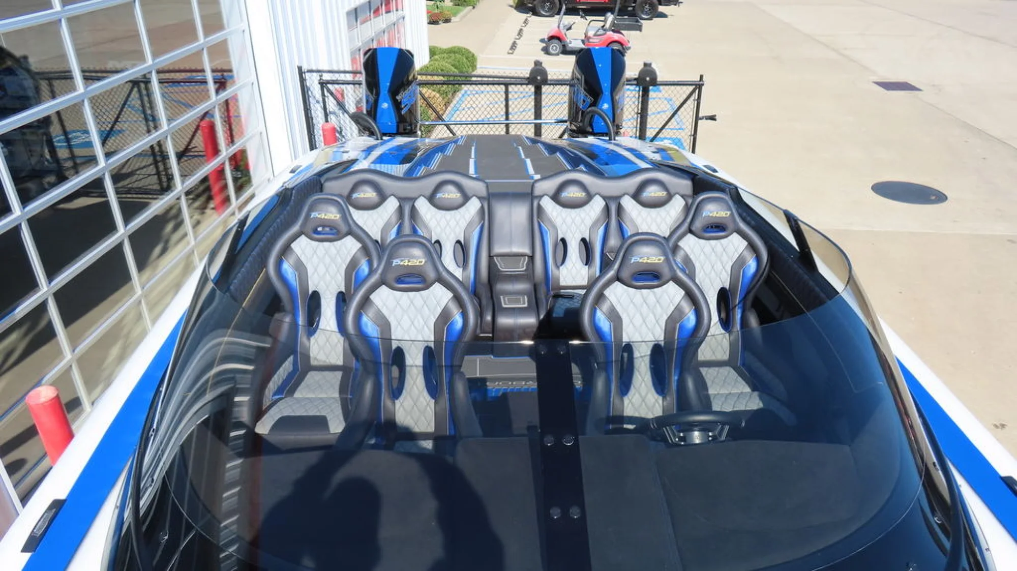 Performance Powerboats P420 - Image 5